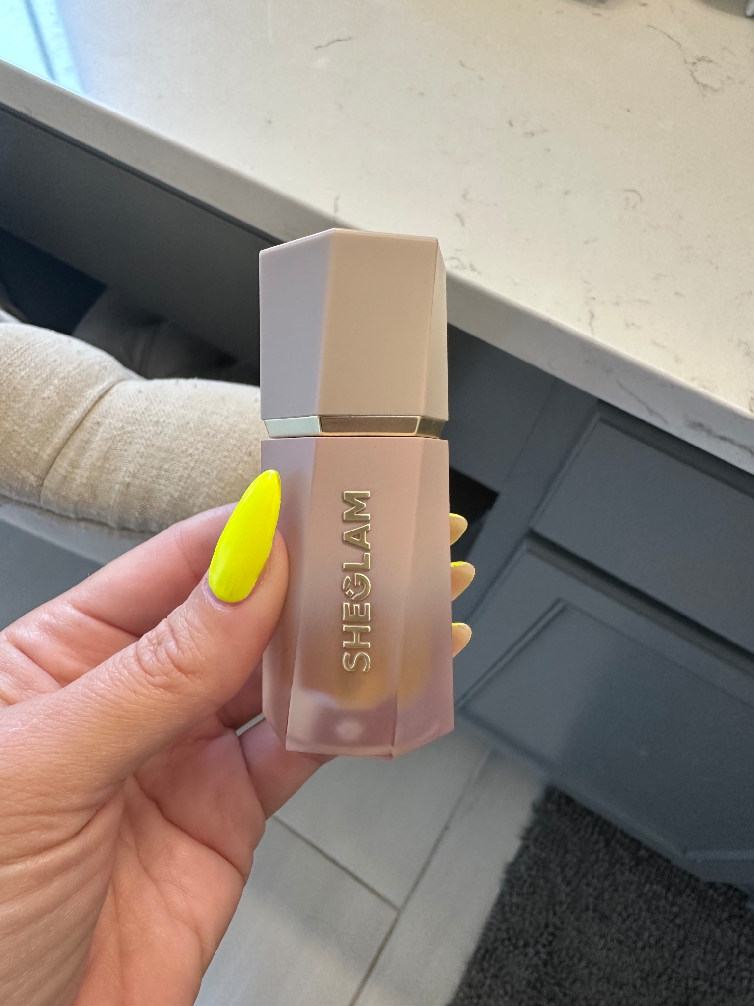 Okay, I love this! Such a good, affordable contour/bronzer. I got the shade warm honey. 

#LTKBeauty #LTKFindsUnder50