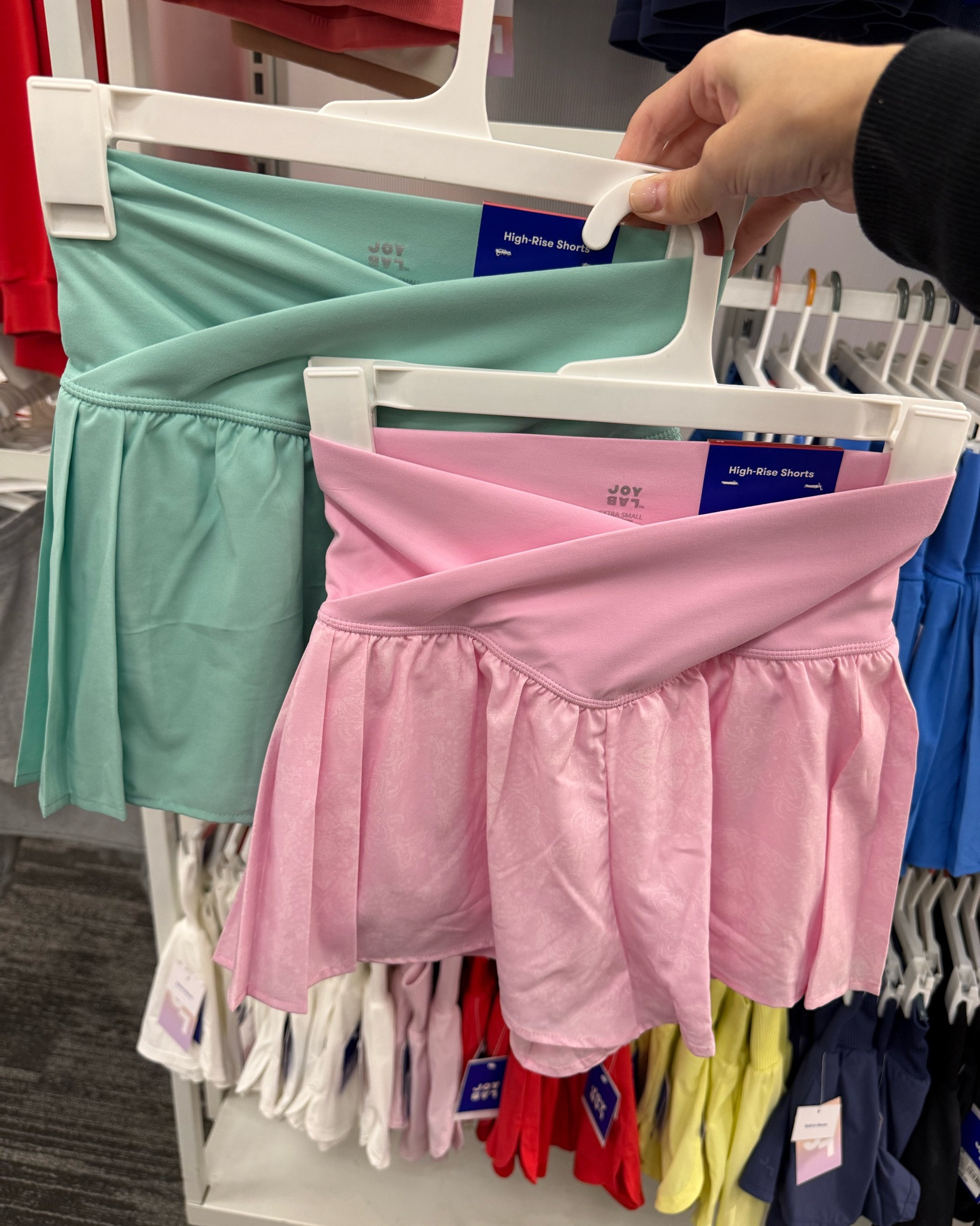 Pleated shorts. Comes in a bunch of colors!

#LTKootd #LTKmomlife #LTKActive