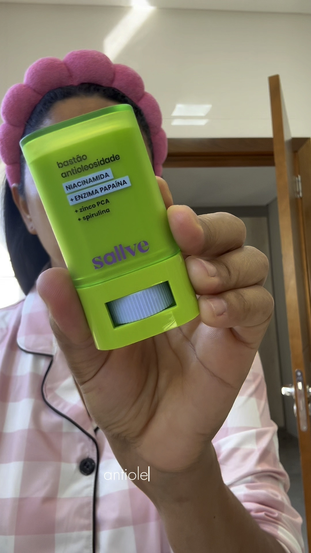 Protetor solar e bastão antioleosidade da Sallve!✨
#skincare 

#LTKbeleza #LTKbrasil