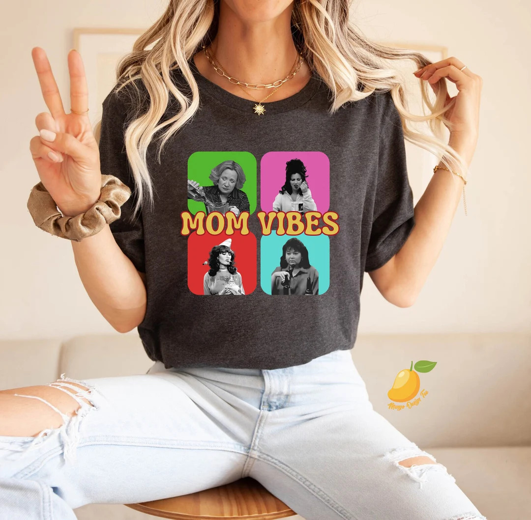 90’s Mom Vibes Vintage Funny Mom Shirt, Iconic Moms Retro Shirt, Trendy Graphic Mama Gift Shirt... | Etsy (US)