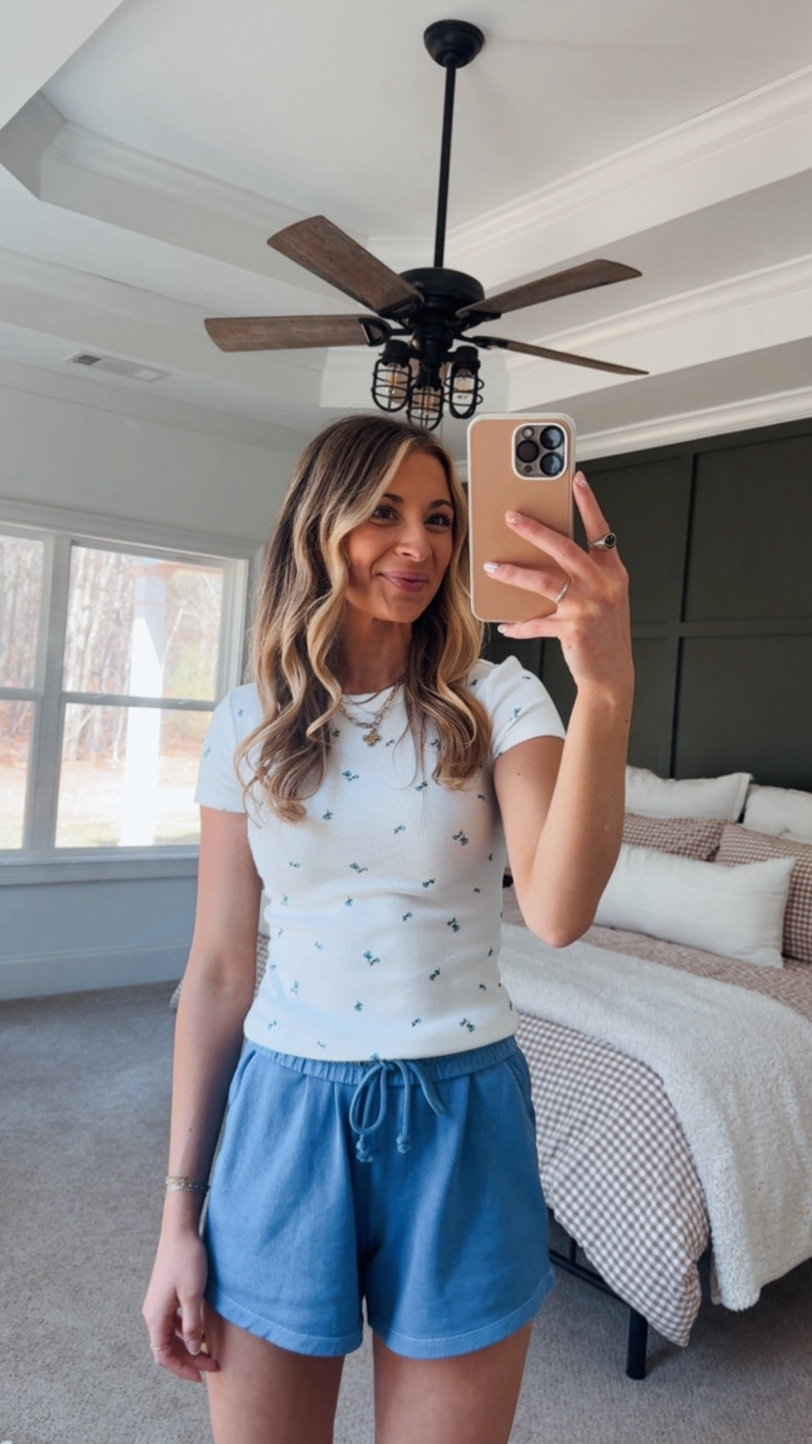 Outfit #2 for the day because it ended up being warmer than I thought ☀️🤩 I’m not mad about it at all!!

#LTKSeasonal #LTKU #LTKootd