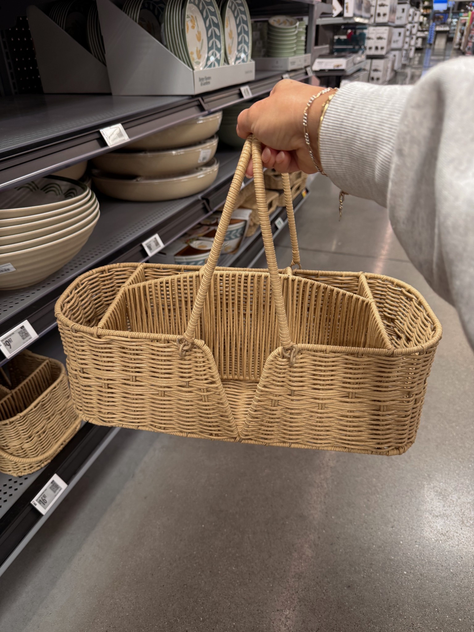Woven basket for dinnerware 🌷🤍

#LTKSeasonal #LTKMothersDay #LTKHome