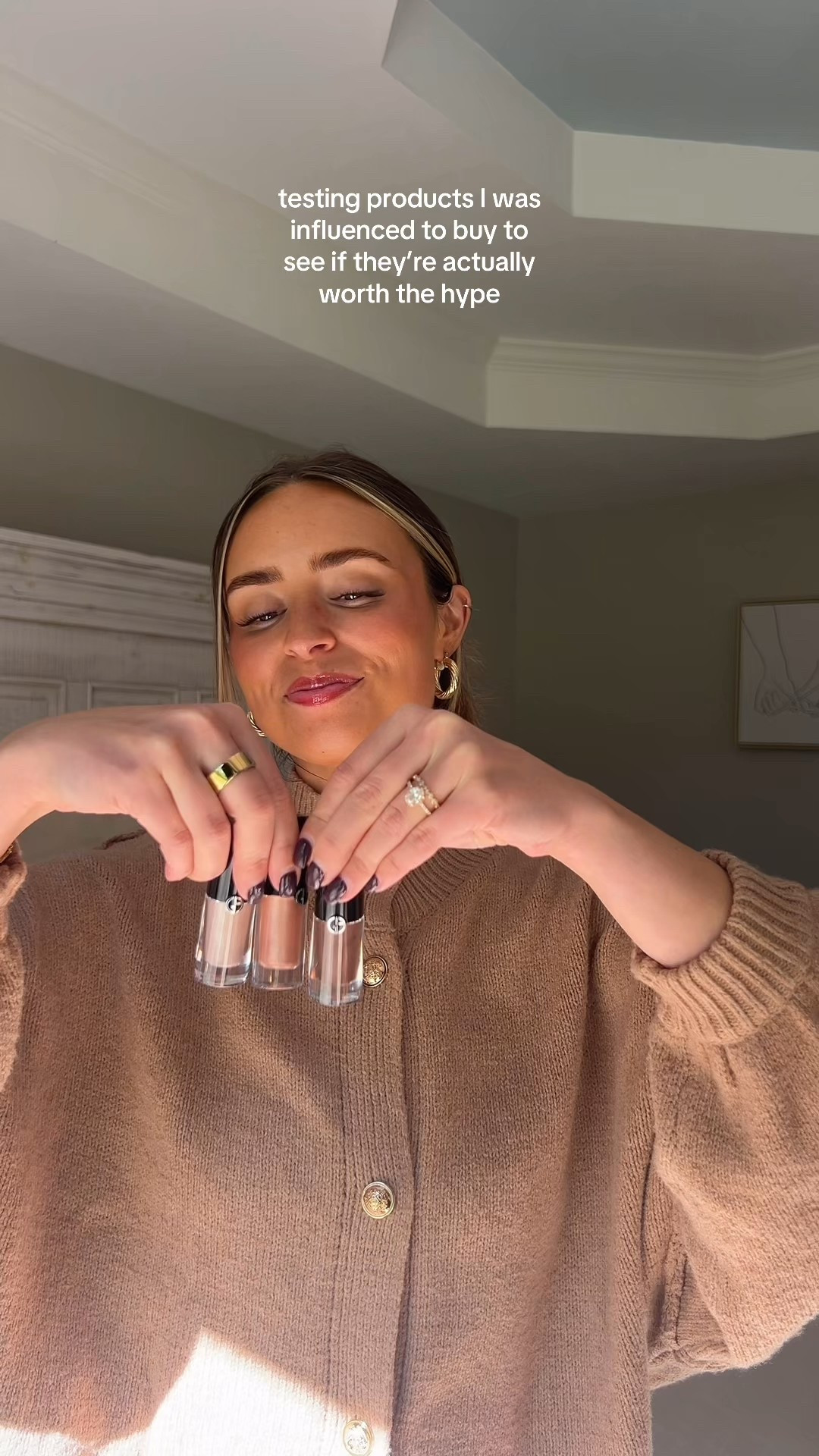 These one-step liquid eyeshadows from Armani beauty are so👏 good👏 Wear one color all over for every day or add in darker for a soft glam😍 wearing colors bronze & senso

#LTKBeauty #LTKSaleAlert #LTKFindsUnder50