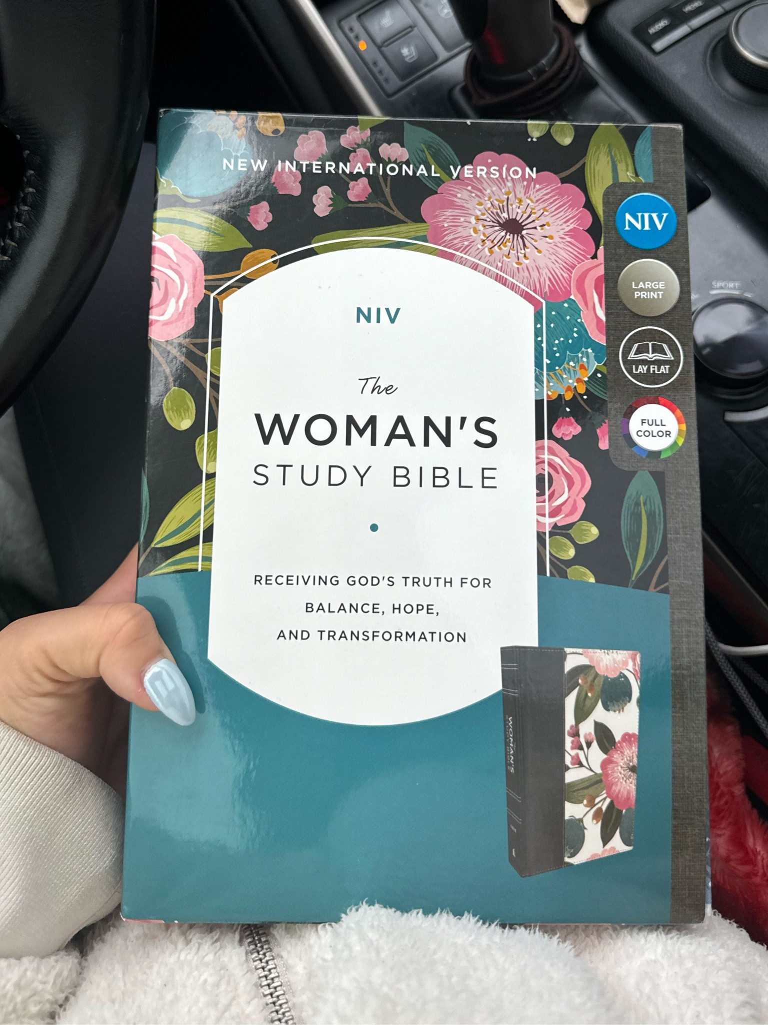 Faith over everything ✨


#LTKHome #LTKGiftGuide #LTKHoliday