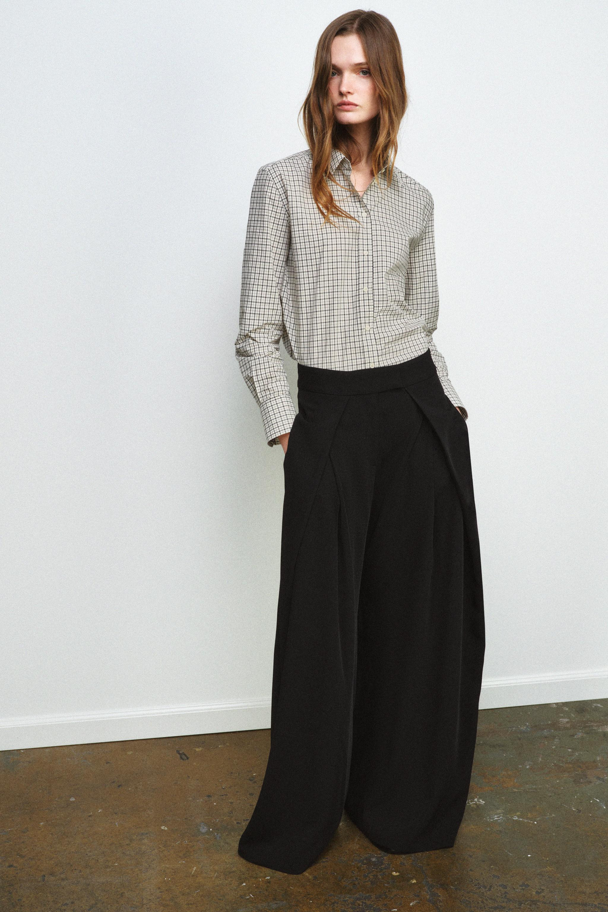 ZW COLLECTION PLEATED WIDE-LEG TROUSERS | Zara UK