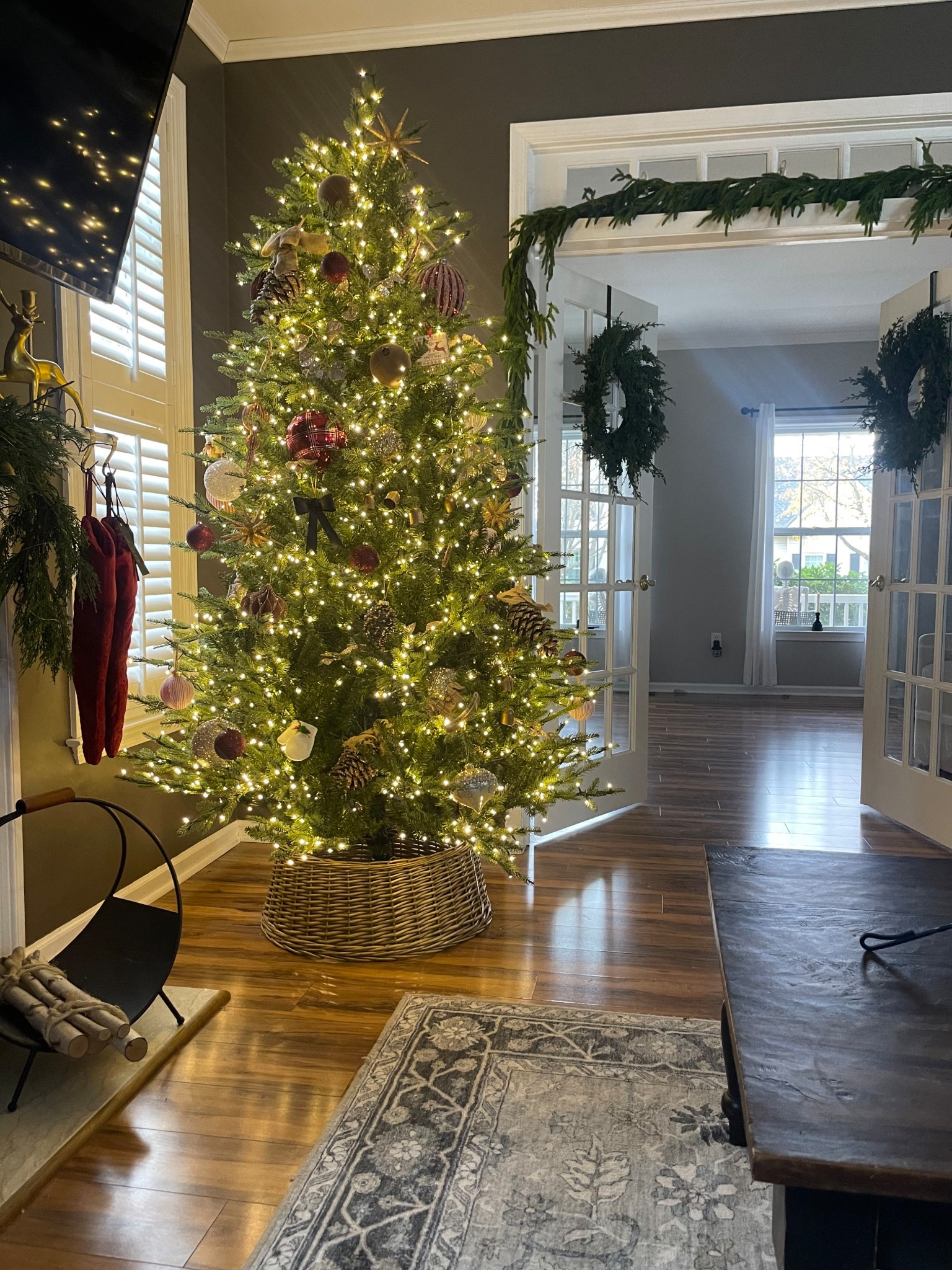 Christmas cheer 🤍 I love our new Christmas tree so much it has 2200 lights on it and it's still in stock at Home Depot for under $400! 

#LTKHoliday #LTKHome #LTKSeasonal