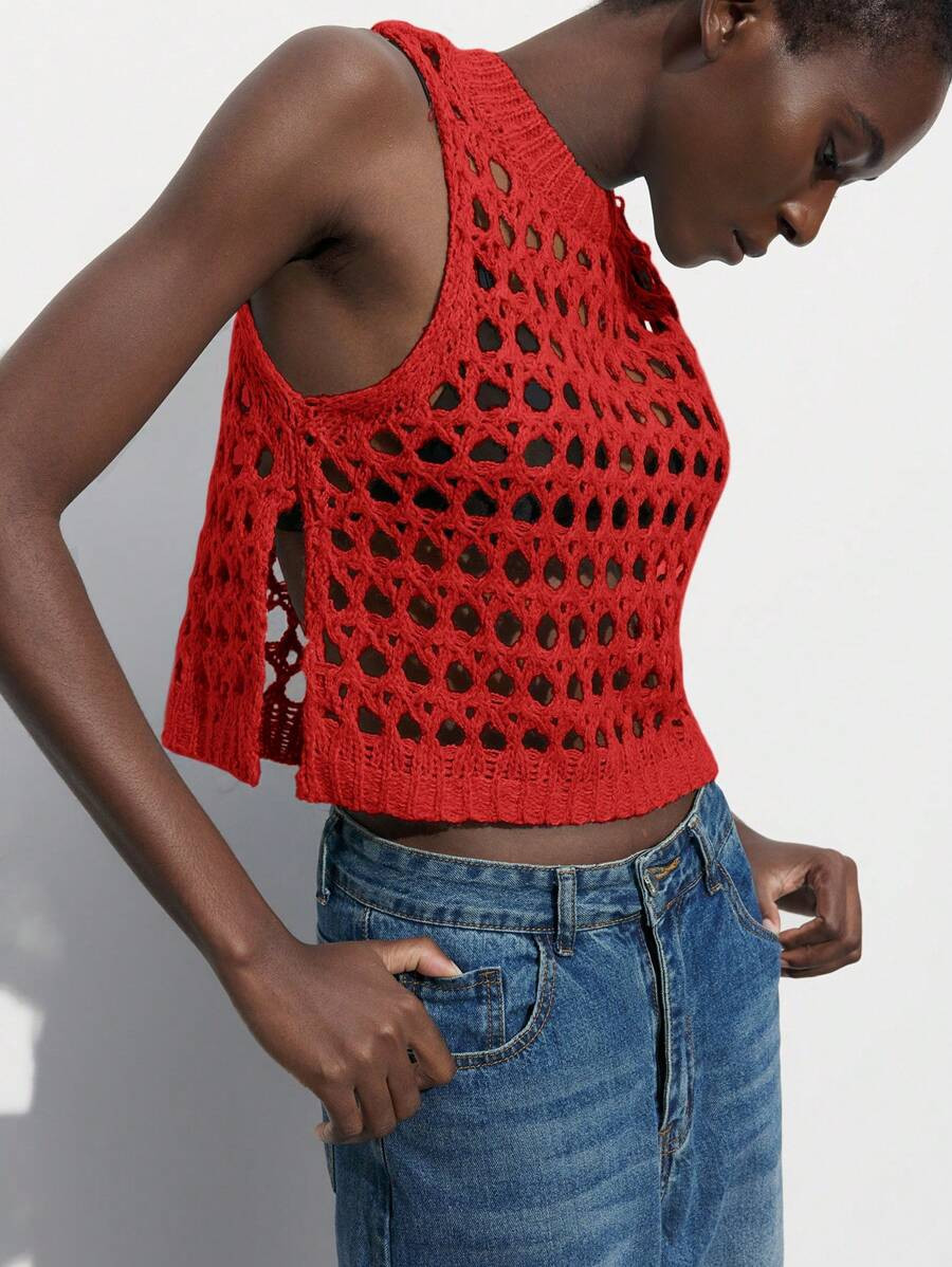 Maija Solid Color Round Neck Crop Top With Side Slit & Hollow Out Mesh Detail, Red | SHEIN