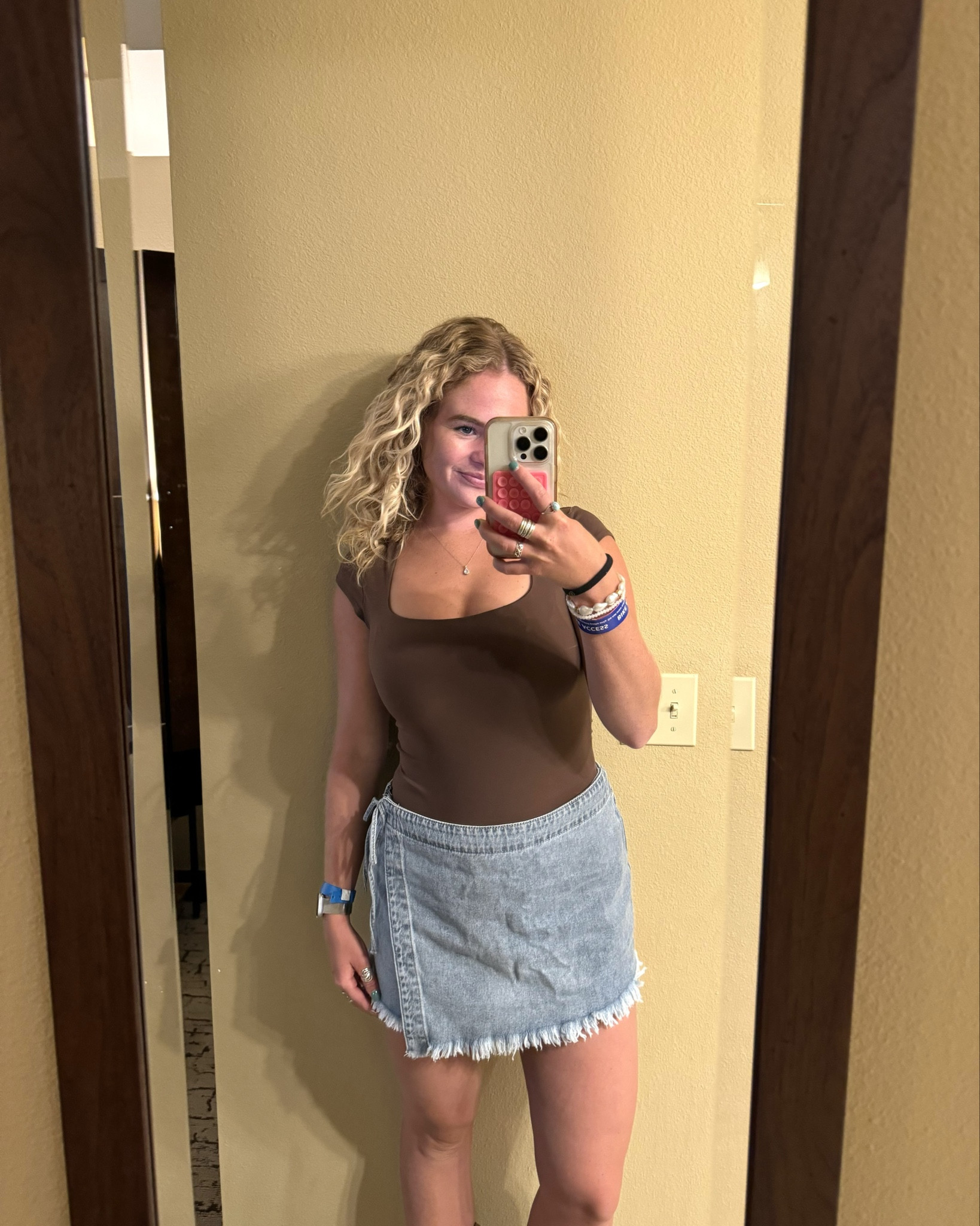 Ozarks Vacation Outfitts

Dynamite Bodysuit (size xs) and Free People Jean skort (M)

#LTKFindsUnder50 #LTKStyleTip #LTKU