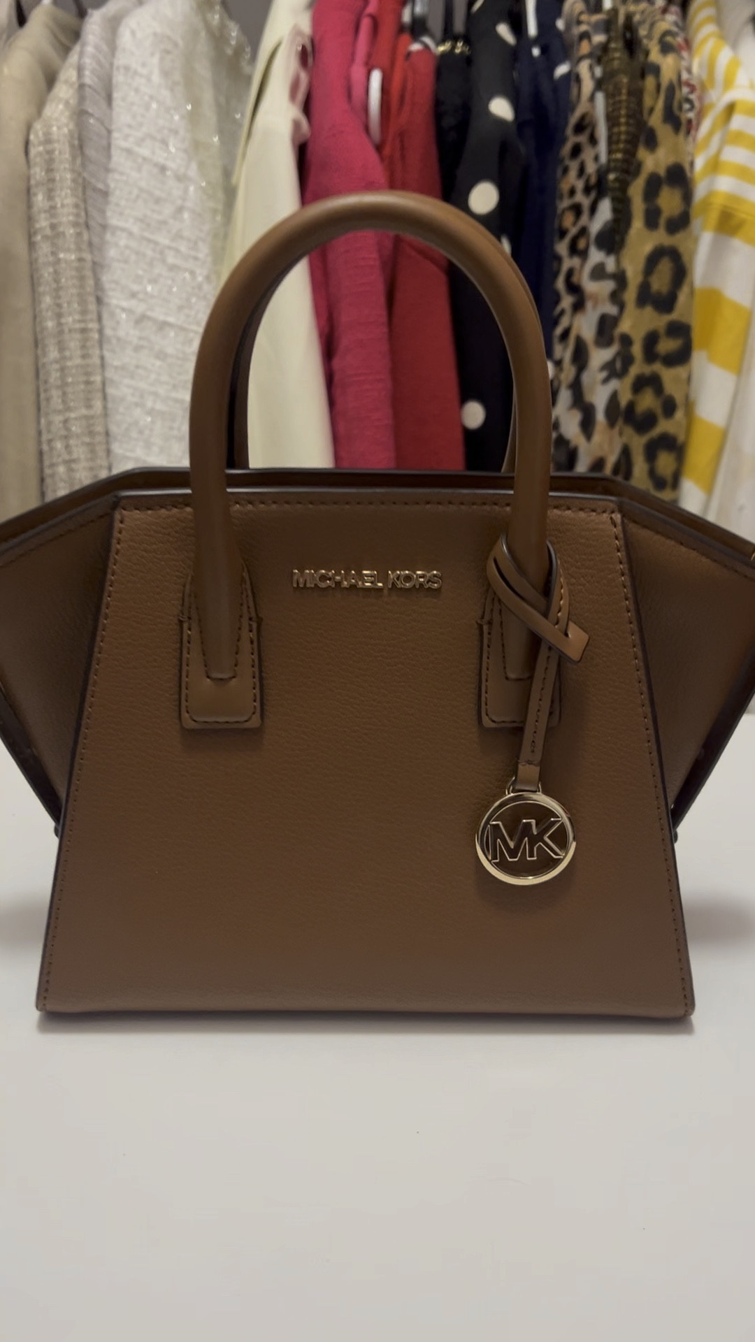 Best Seller Michael Kors handbag currently on sale for limited time👜 

Timeless, classy & elegant! Available in different colors!

Thanks so much for shopping with me! Sharing with love, follow me for more!



Michael Kors bags • Michael Kors Find • LTK find • LTK Sale • LTK Brasil • LTK bag style • LTK travel • LTK under 100 

#LTKitbag #LTKsalealert #LTKFind