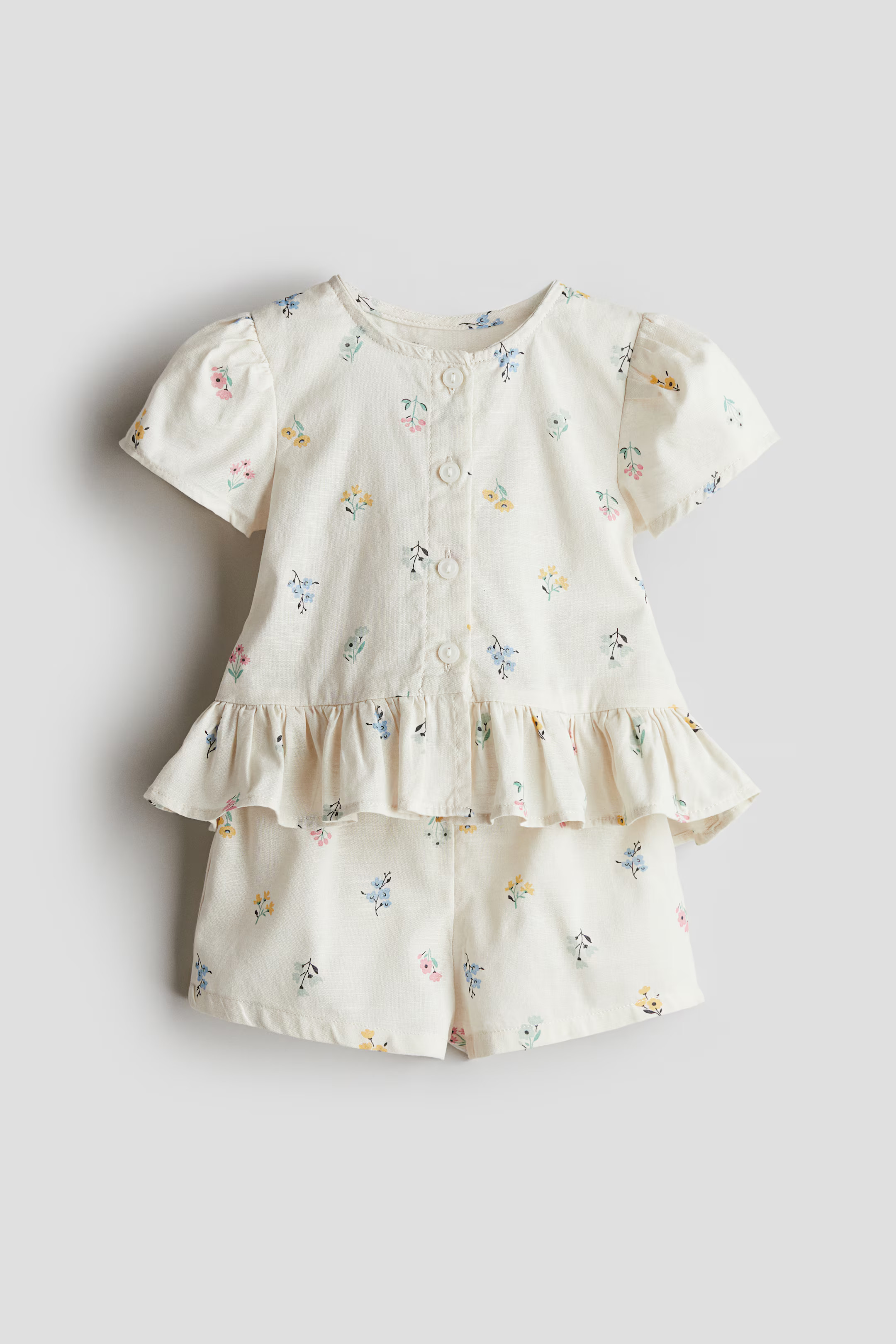 2-Piece Blouse and Shorts Set | H&M (US + CA)