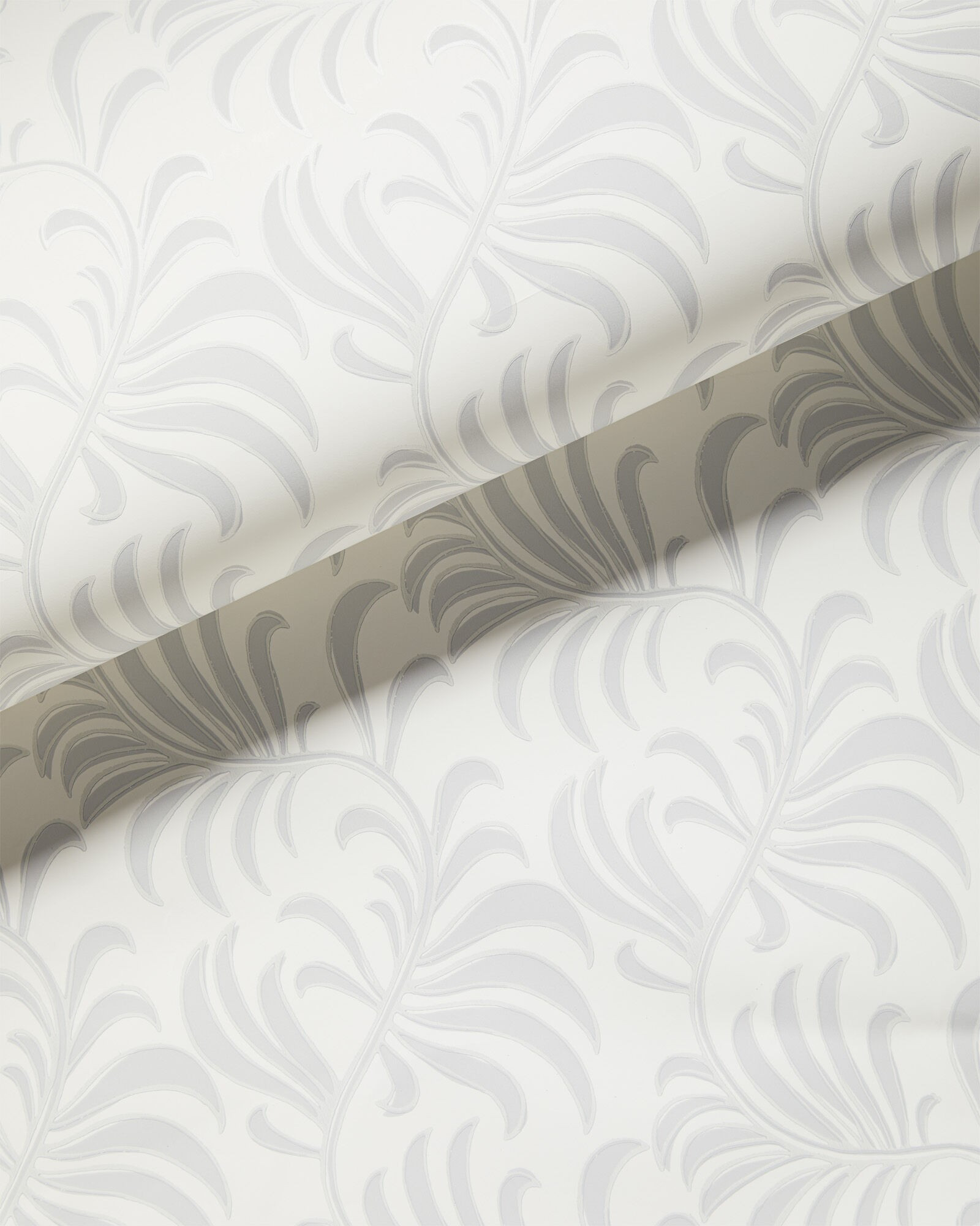 Tisbury Wallpaper | Serena and Lily