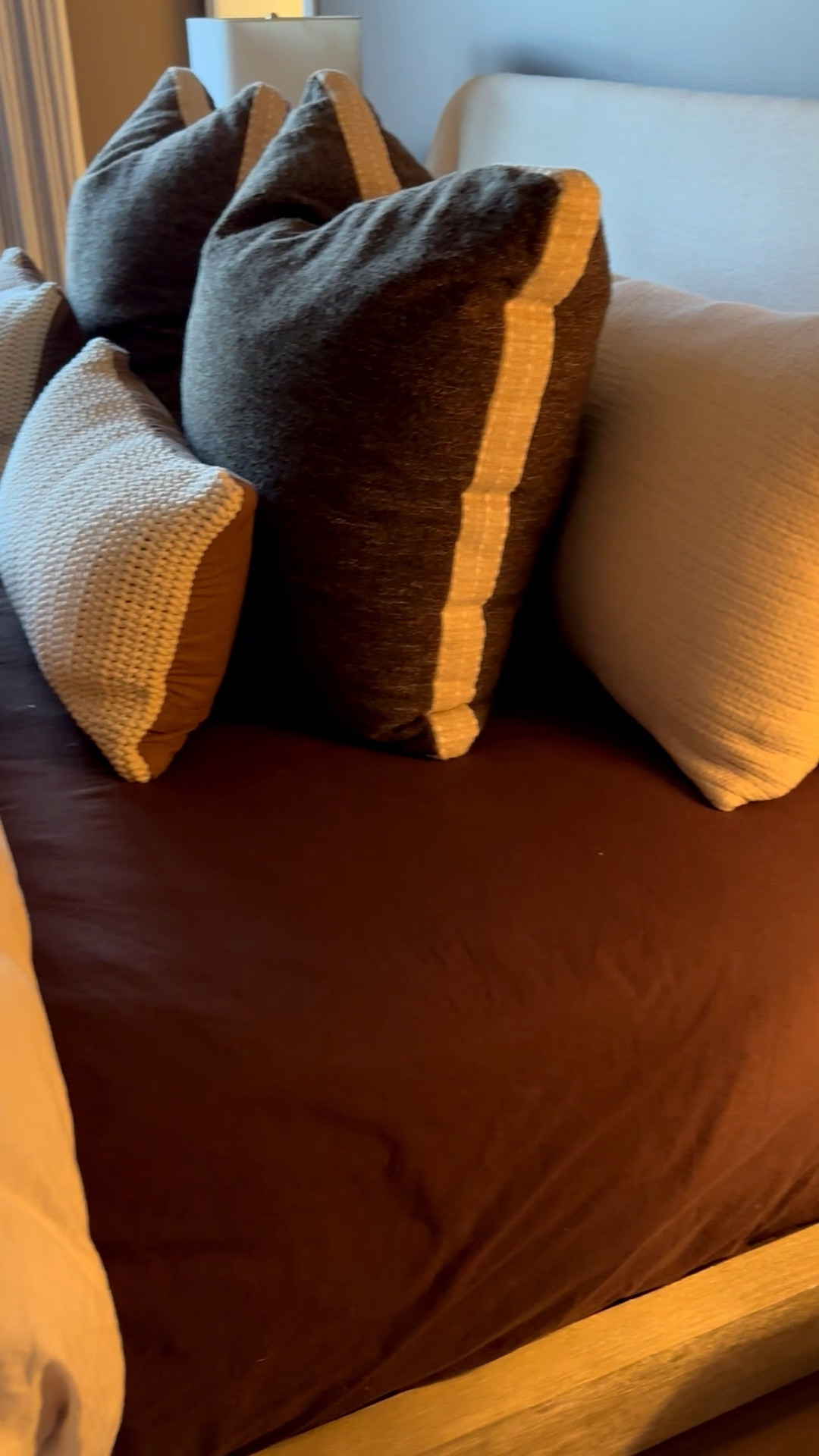 @Quince organic cotton sheets are the softest I’ve tried! Love them


#LTKmorningroutine #LTKmomlife #LTKHome