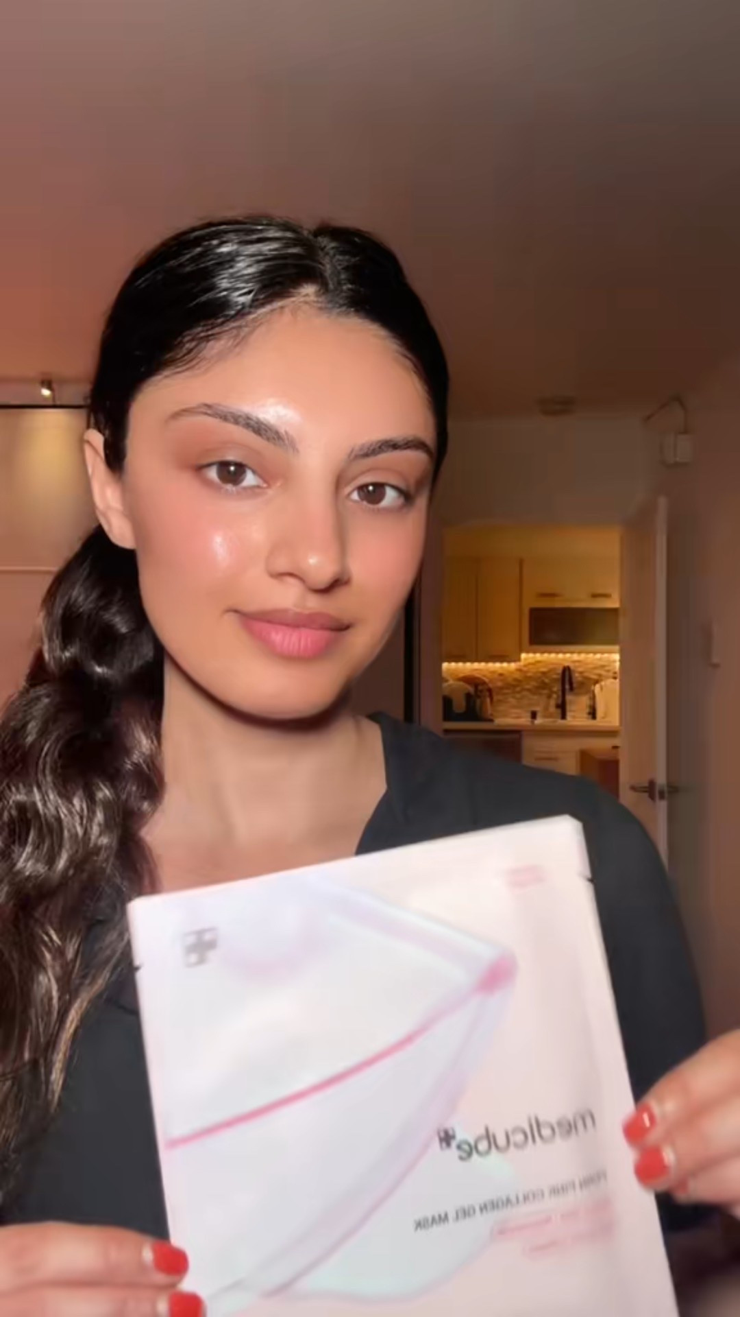 ✨ Rejuvenate + Restore with Medicube’s PDRN Collagen Mask ✨
My skin has been loving this PDRN pink collagen sheet mask from Medicube — it’s packed with DNA repair ingredients, marine collagen, and peptides to help firm, plump, and deeply hydrate the skin. 🩷

Perfect for post-travel, tired, or dehydrated skin, this mask leaves your complexion dewy, smooth, and radiant. 🌸

💧 Key Benefits:
• PDRN (Salmon DNA extract) for skin regeneration
• Collagen & peptides for elasticity & firmness
• Instantly soothing & glow-boosting

Add this to your K-beauty skincare routine for a quick at-home spa glow. 🫧

#Medicube #PDRNmask #CollagenMask #SkincareRoutine #Kbeauty #GlassSkin #RadiantSkin #GlowingSkin #HydrationMask #AntiAgingSkincare #SkincareEssentials #CleanBeauty #BeautyFaves #SkincareLover #SkinBarrierRepair #HealthySkinJourney

#LTKFindsUnder50 #LTKSaleAlert #LTKBeauty