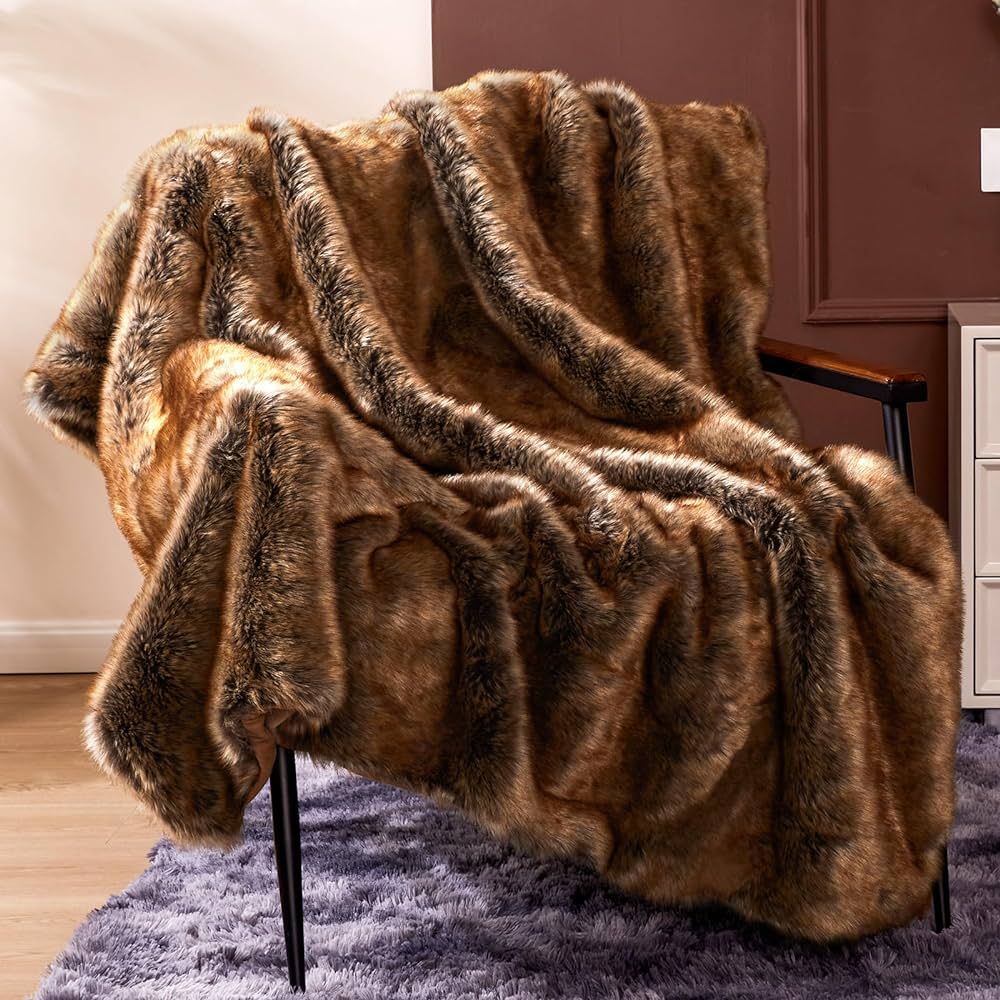 Touchat Luxury 1000GSM Faux Fur Throw Blanket, Super Thick Warm Cozy Grey Blankets for Couch Bed ... | Amazon (US)