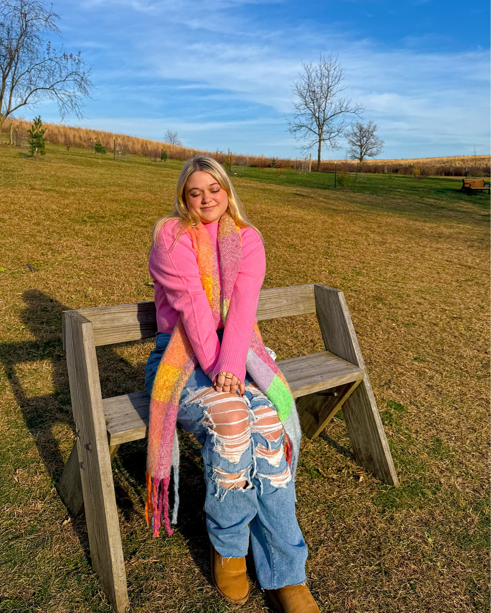 my favorite cozy sweater !!💗

scarf is from Old Navy but I linked a similar one from Amazon 🫶🏻

#LTKFindsUnder100 #LTKSeasonal #LTKStyleTip