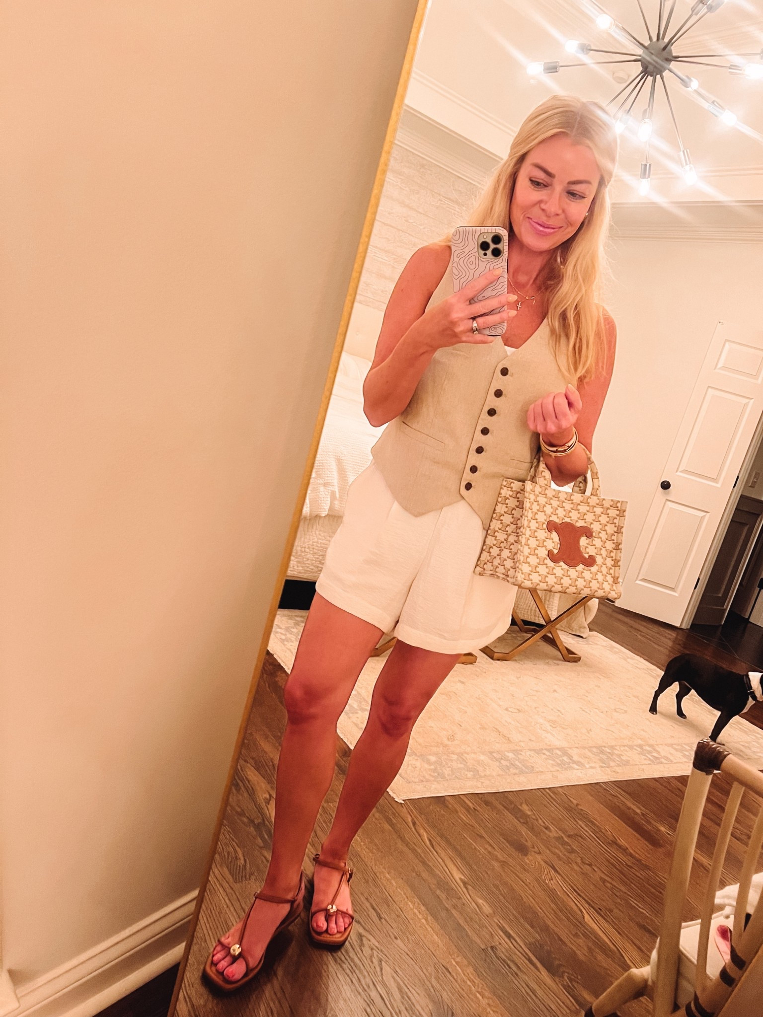 Happy Friday, lovelies 🤍 Keeping it neutral, as always!

#LTKSeasonal #LTKFindsUnder50 #LTKOver40