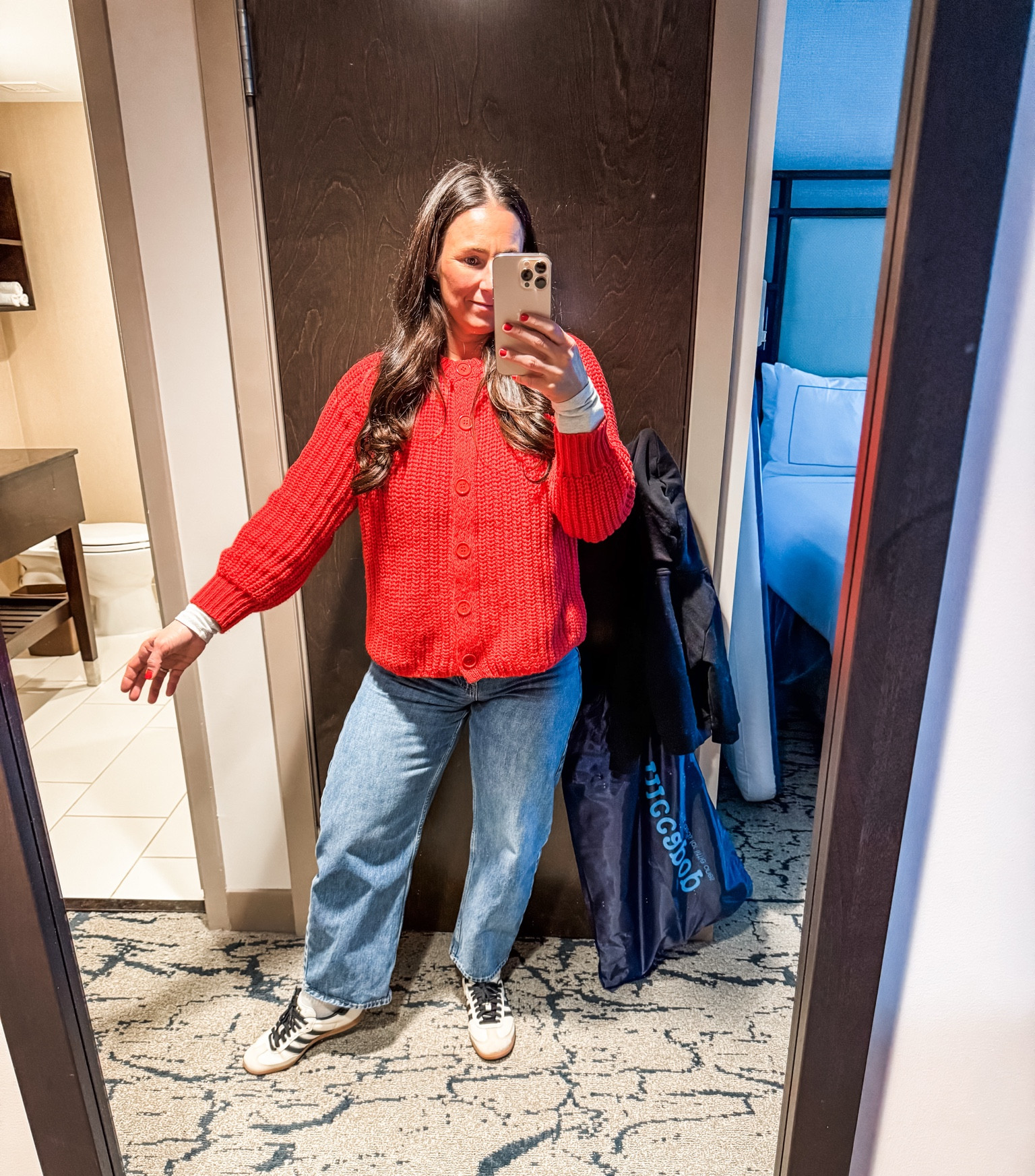 This Amazon sweater 😍 

#LTKWorkwear #LTKOver40 #LTKSeasonal