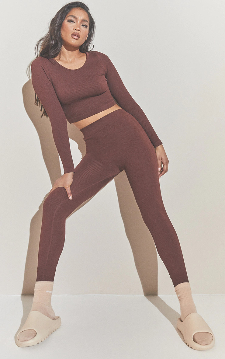 Chocolate Structured Contour Rib Leggings | PrettyLittleThing UK