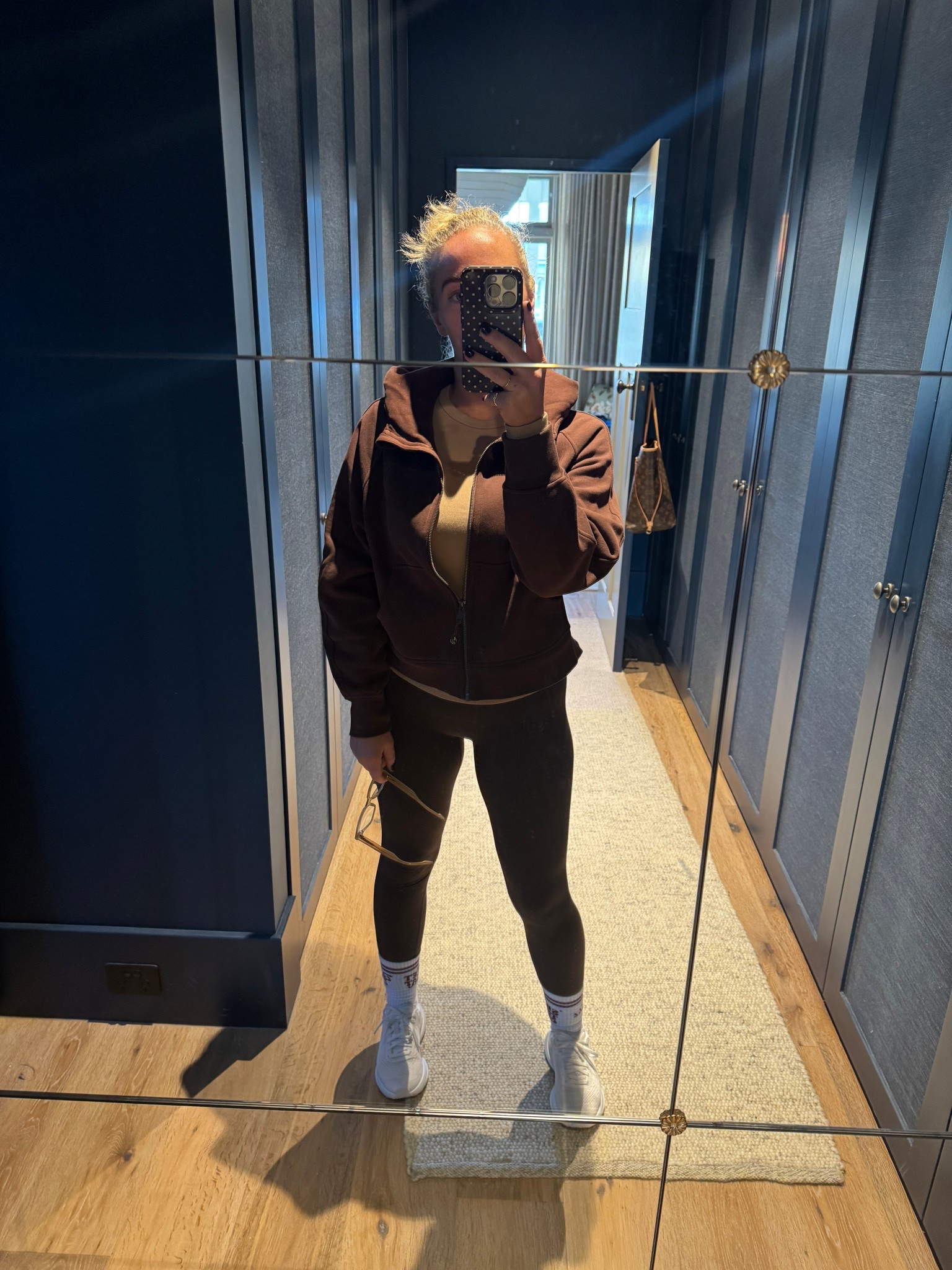 Today’s OOTD! Love this brown colour way of the Lululemon tights. My exact tights, jumper, shoes and top are all linkedd

#LTKautumn #LTKaustralia #LTKstyletip