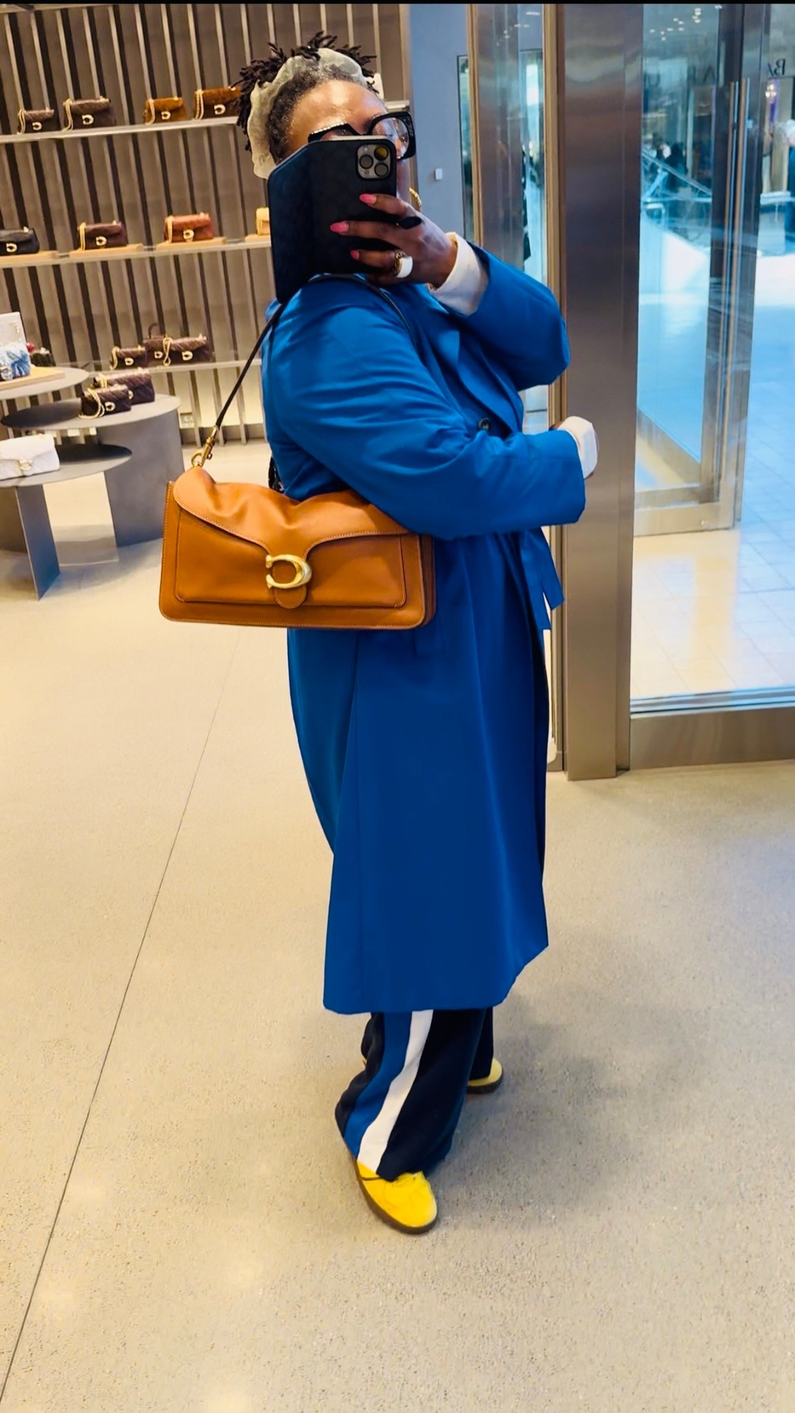 This bag this bag this bag ha 🤩🤯🥰😍 the shade is called amber brownnn. Comes in black and caramel colors 

#LTKbag #LTKmidsize #LTKstyletip