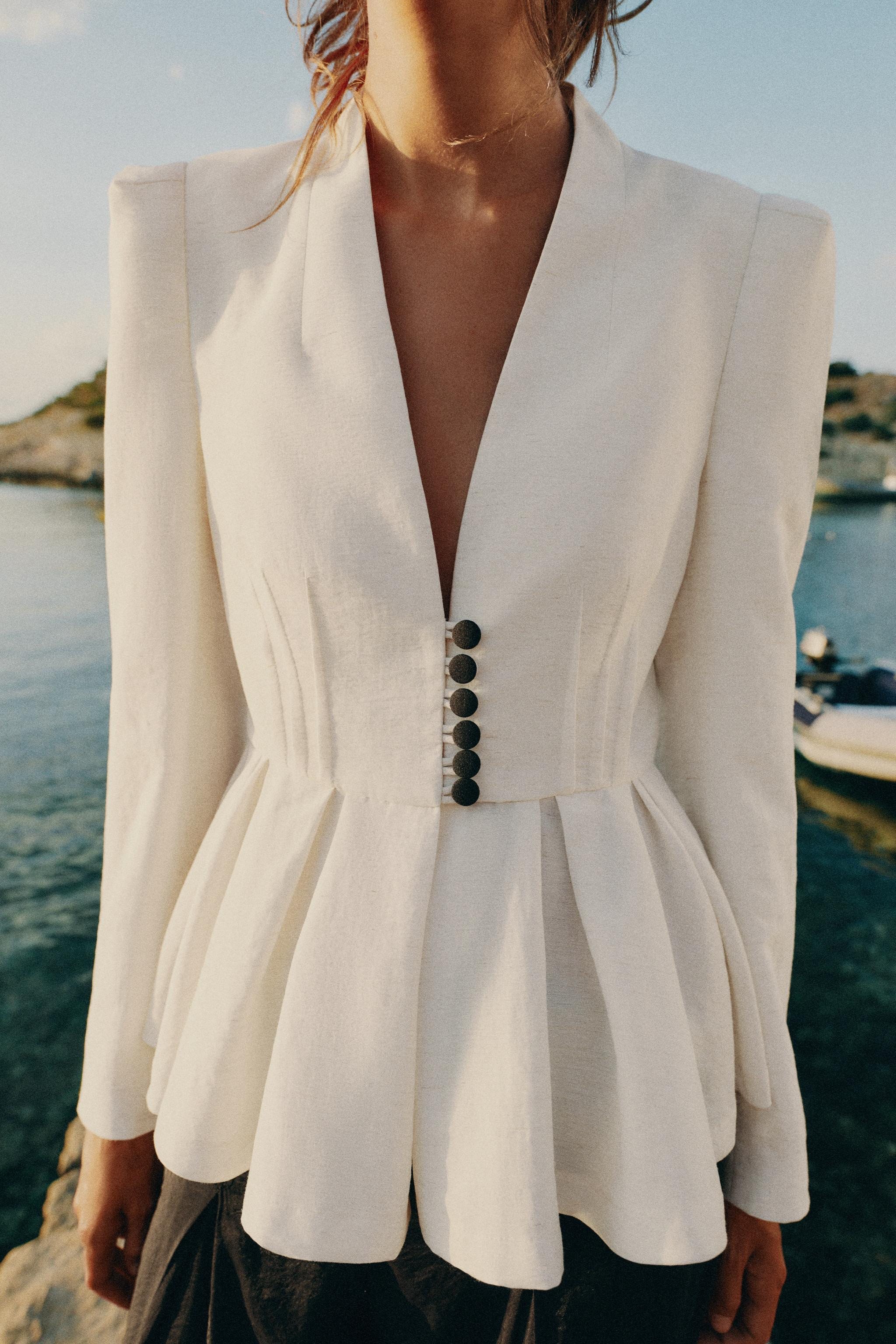 TAILORED SHOULDER PAD BLAZER | Zara US