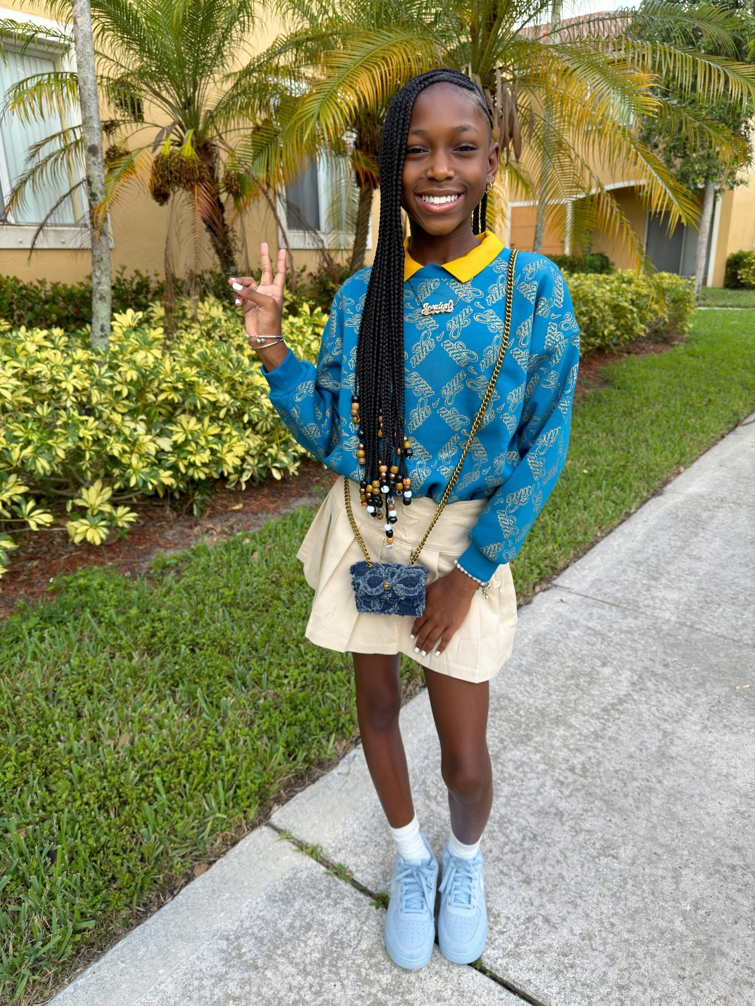 My daughter first day of 7th grade

#LTKootd #LTKU