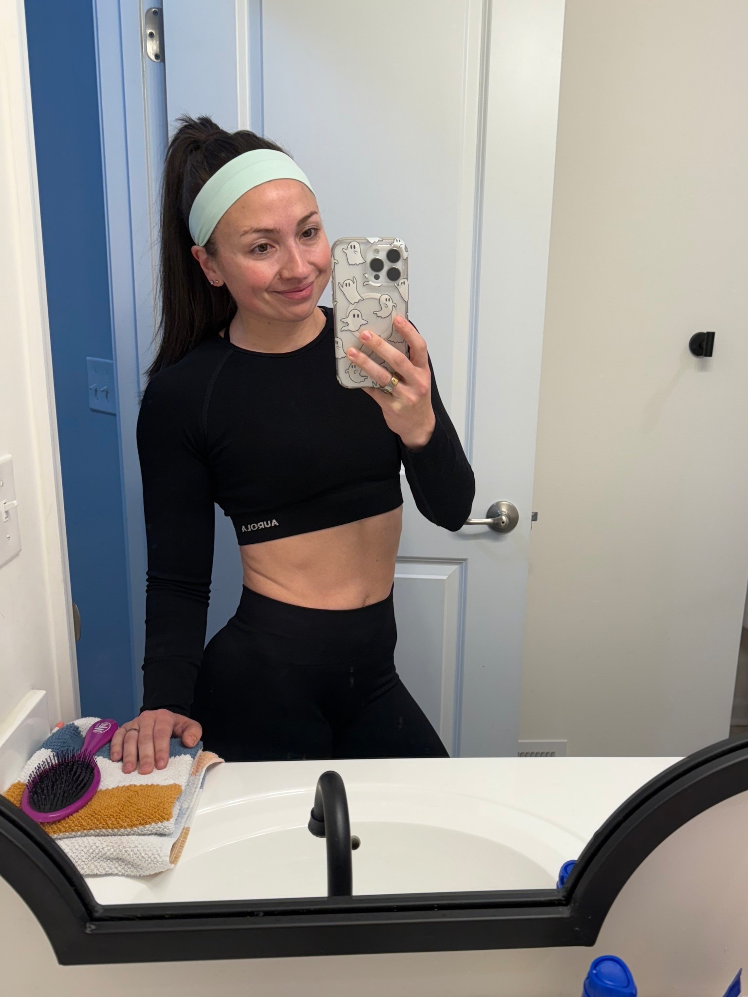 Top is a must have 

#LTKActive #LTKFindsUnder50