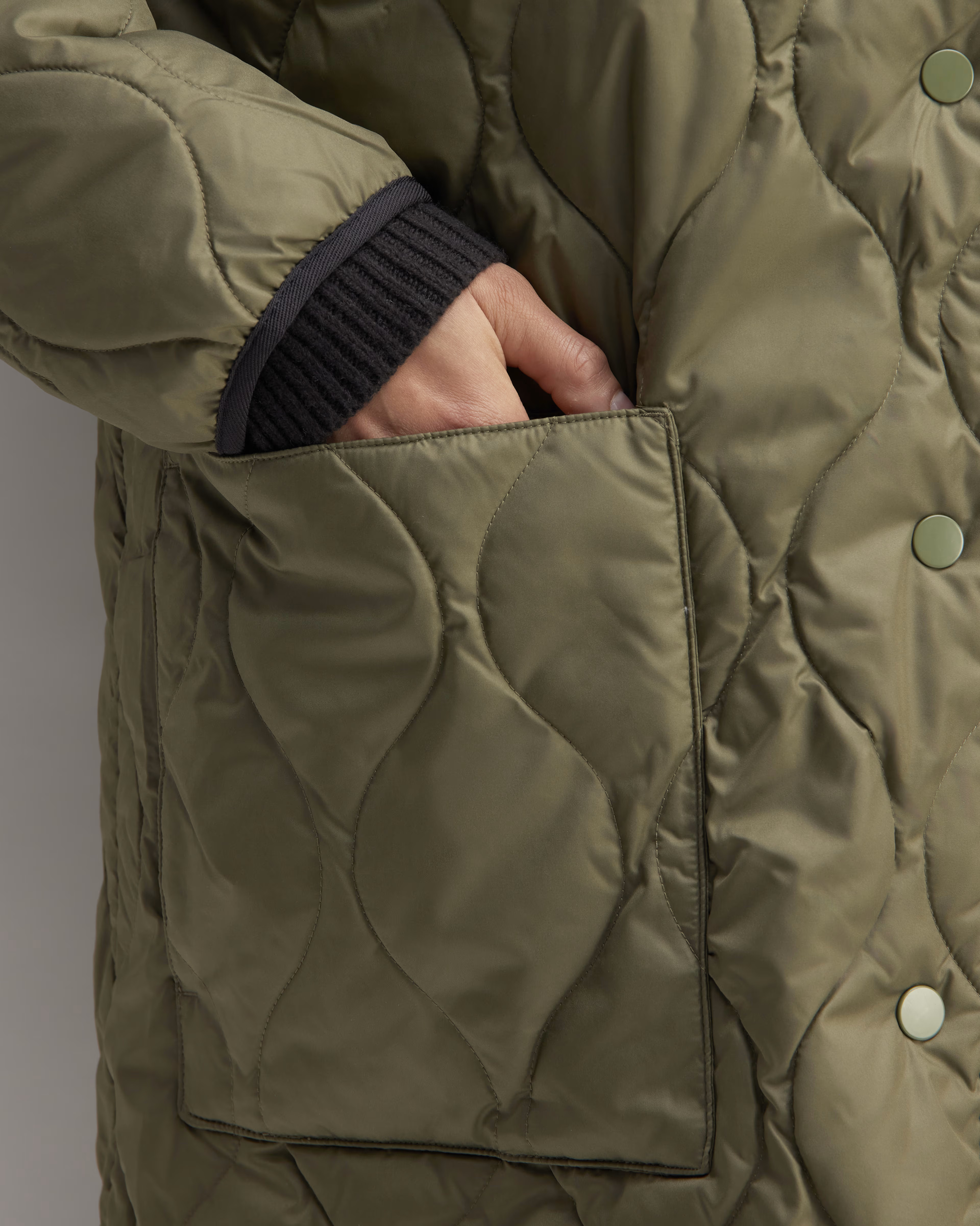 The ReNew Quilted Mid-Length Liner | Everlane