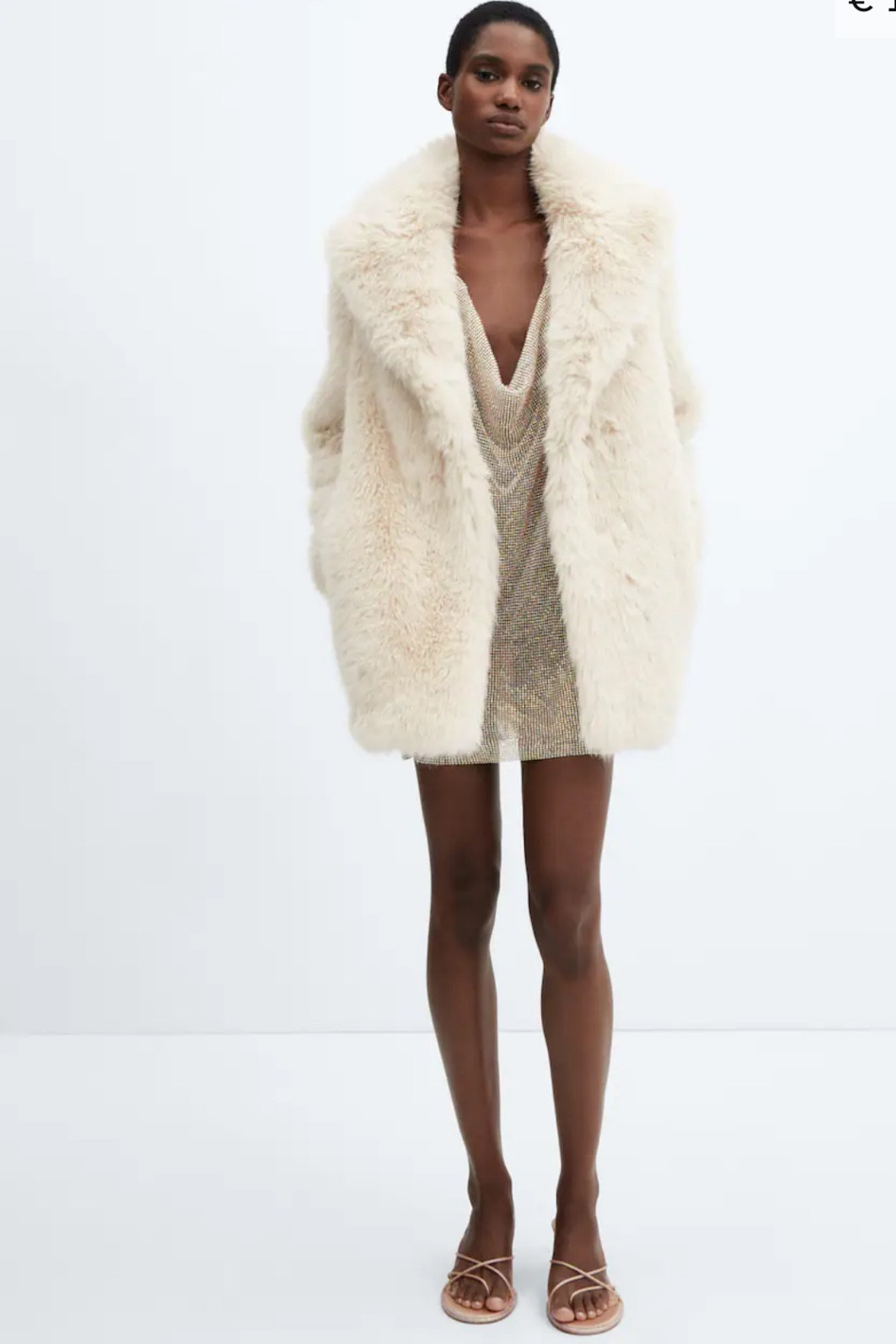 white fur coat

#LTKstyletip #LTKparties #LTKSeasonal