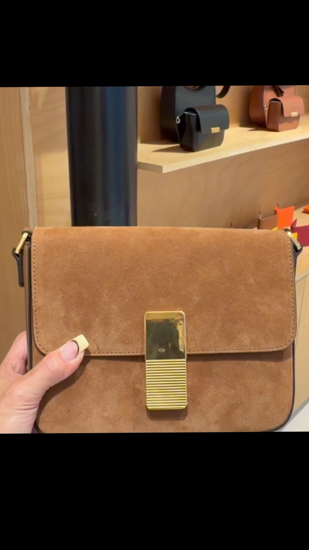 Suede Dream 🤗🥰 Love my Bags from Ateliers Auguste, the quiet luxury vibe and Elevated silhouette, the craftsmanship is top notch and that leather is a total dream. Chic Parisian aesthetic at its finest. @ATELIERS AUGUSTE

#LTKootd #LTKSeasonal