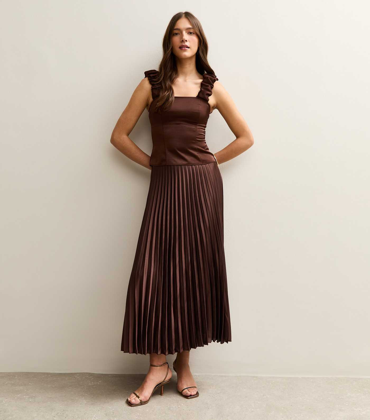 Dark Brown Satin Pleated Midi Skirt | New Look | New Look (UK)