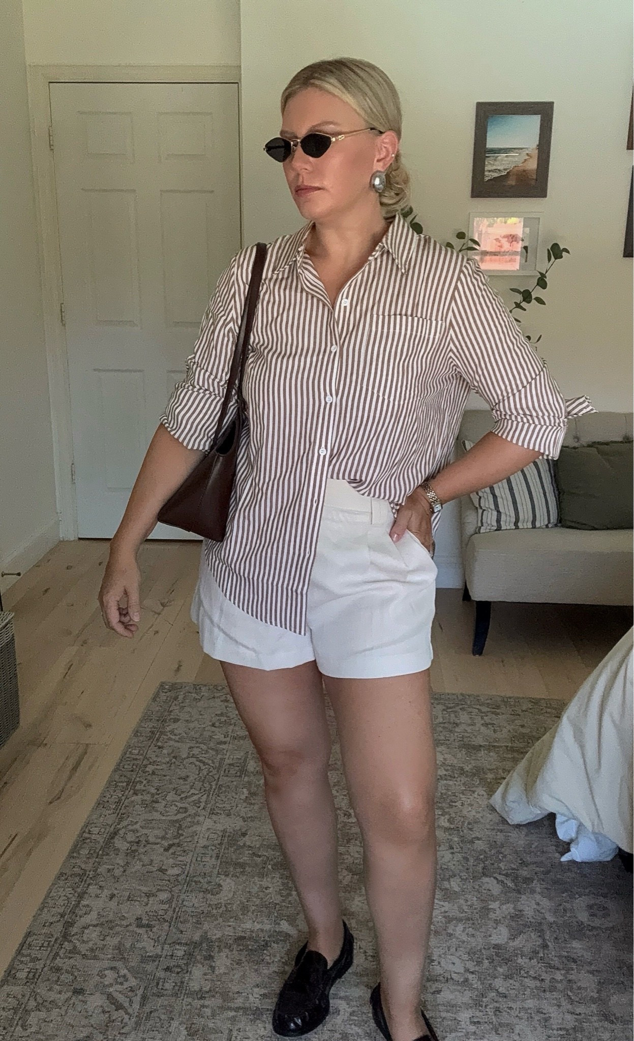 #buttondown #casual

#LTKootd #LTKdayinmylife