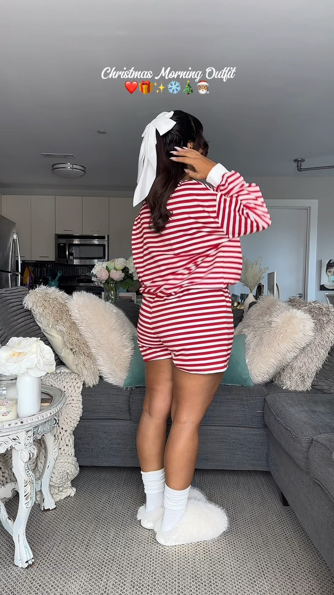 Christmas morning outfit! Exact set is from TikTok Shop (linked on my TikTok) but listed similar ones here!

Christmas outfit, Christmas pajamas, holiday pajamas 

#LTKHoliday #LTKStyleTip #LTKFindsUnder50