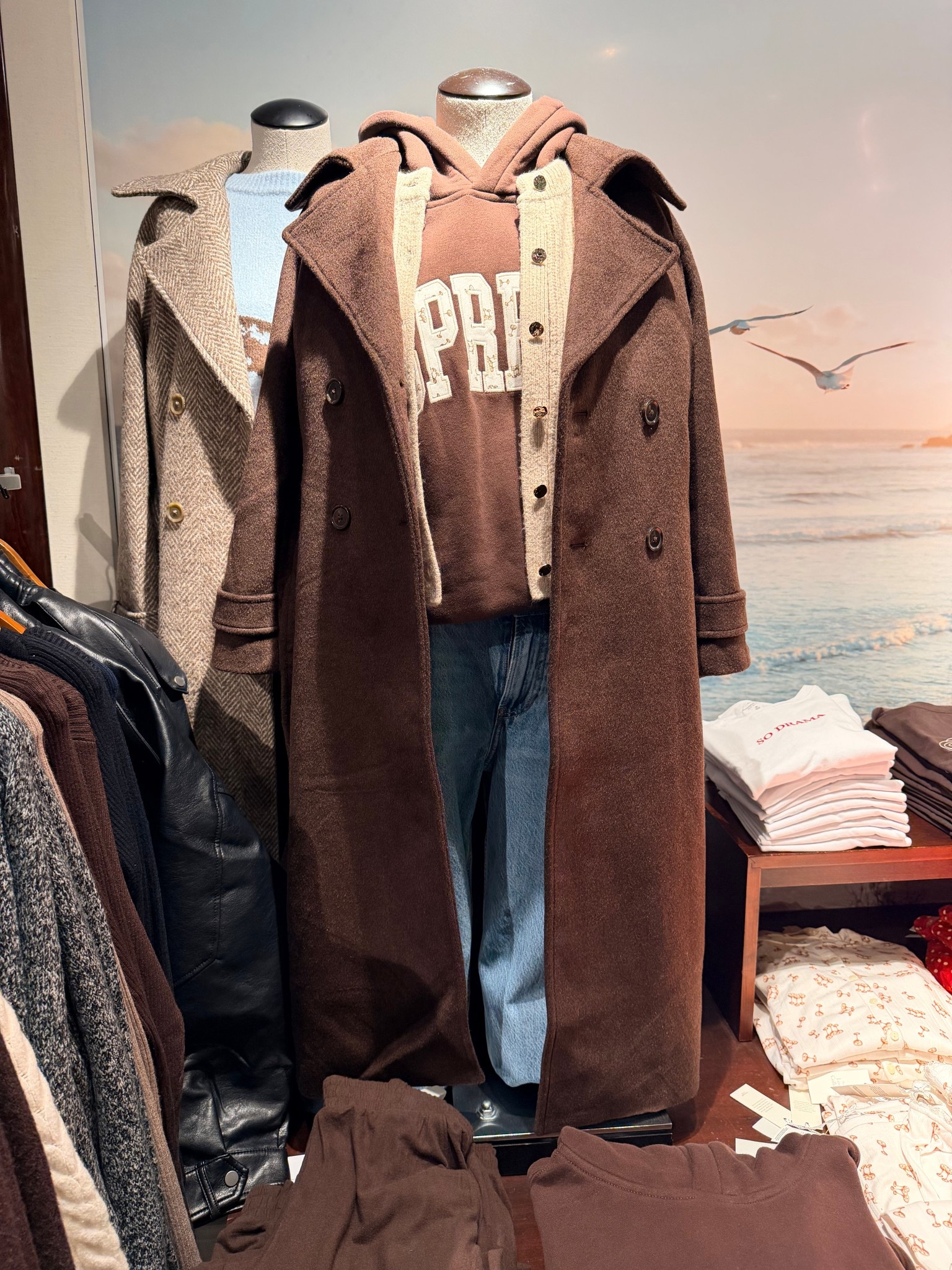 Loving this whole look from the maniquens! 



#LTKCyberWeek #LTKFindsUnder100 #LTKHoliday