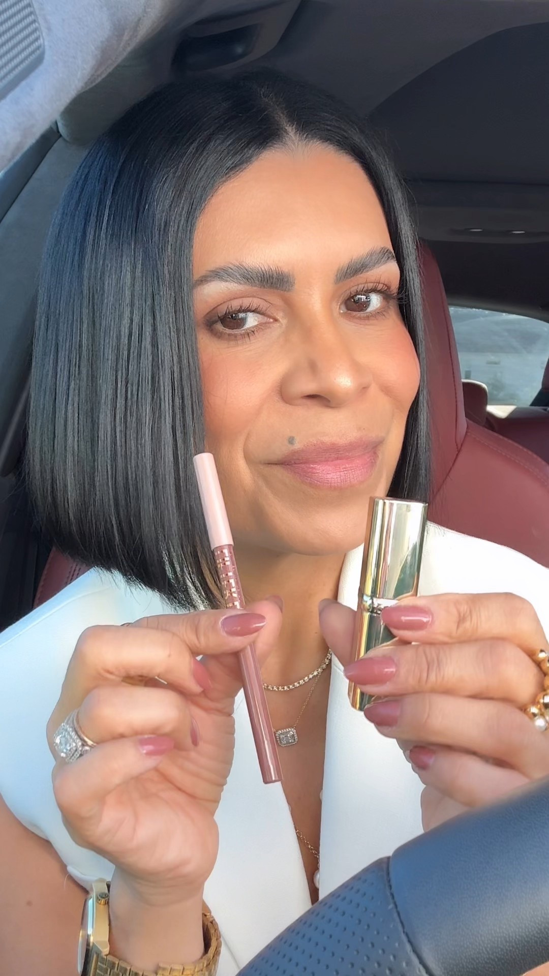 Slowly transitioning from my daily nude lip to a more fall lip shade...
Products:
Lifter liner in "On it" by @maybelline Color Riche in "Toasted almond/843"

#LTKStyleTip #LTKOver40 #LTKBeauty