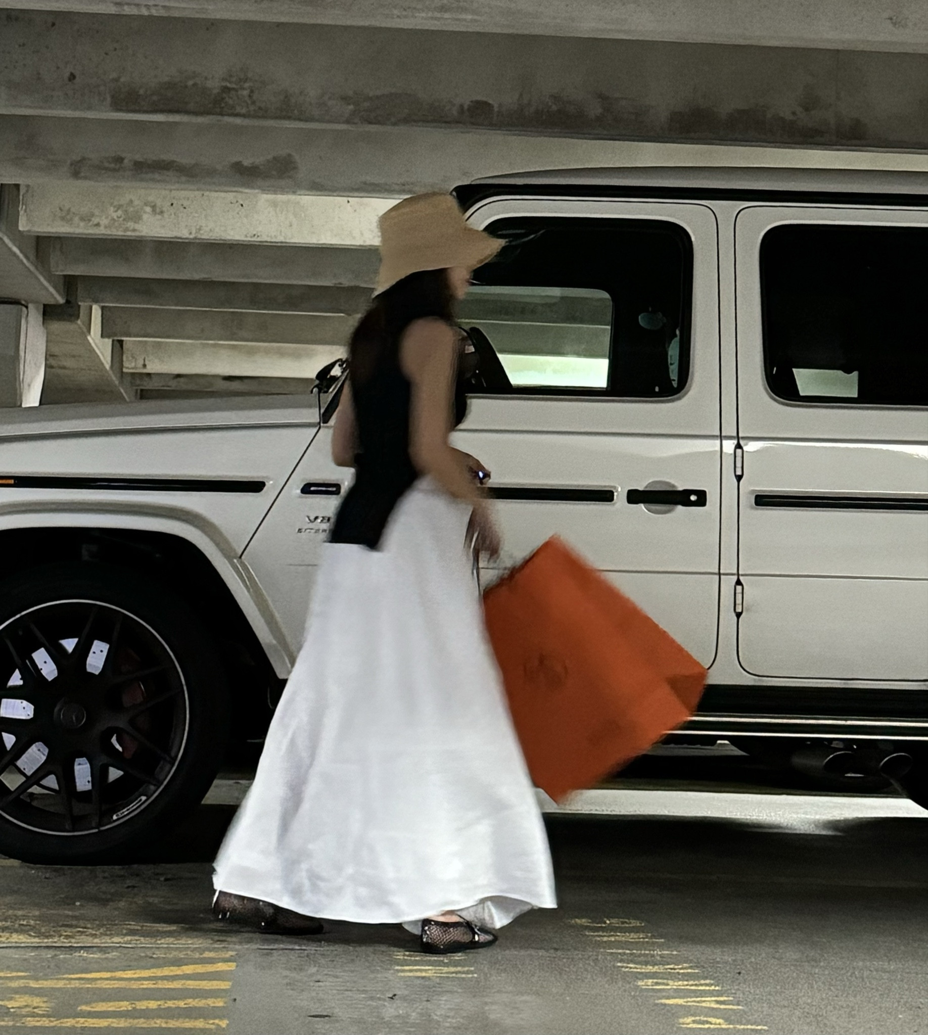 Linen skirt and straw hat finally out! 

#ootdnewyork10 #summerstyles #summerlook 

#LTKShoeCrush #LTKSeasonal #LTKStyleTip