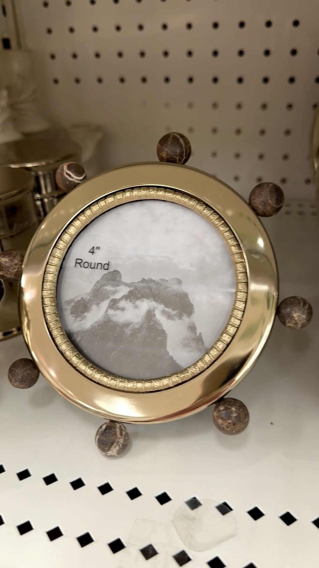 I love the mix of stone and metal on these picture frames. The marble balls are so cute. They have a fall/winter vibe. 🍂

Perfect for an entryway, nightstand, home office, or coffee table.

#tableframe #metalandstoneframe #modernframe #hostessgift #target #roundpictureframe #falldecor

#LTKHome #LTKSeasonal