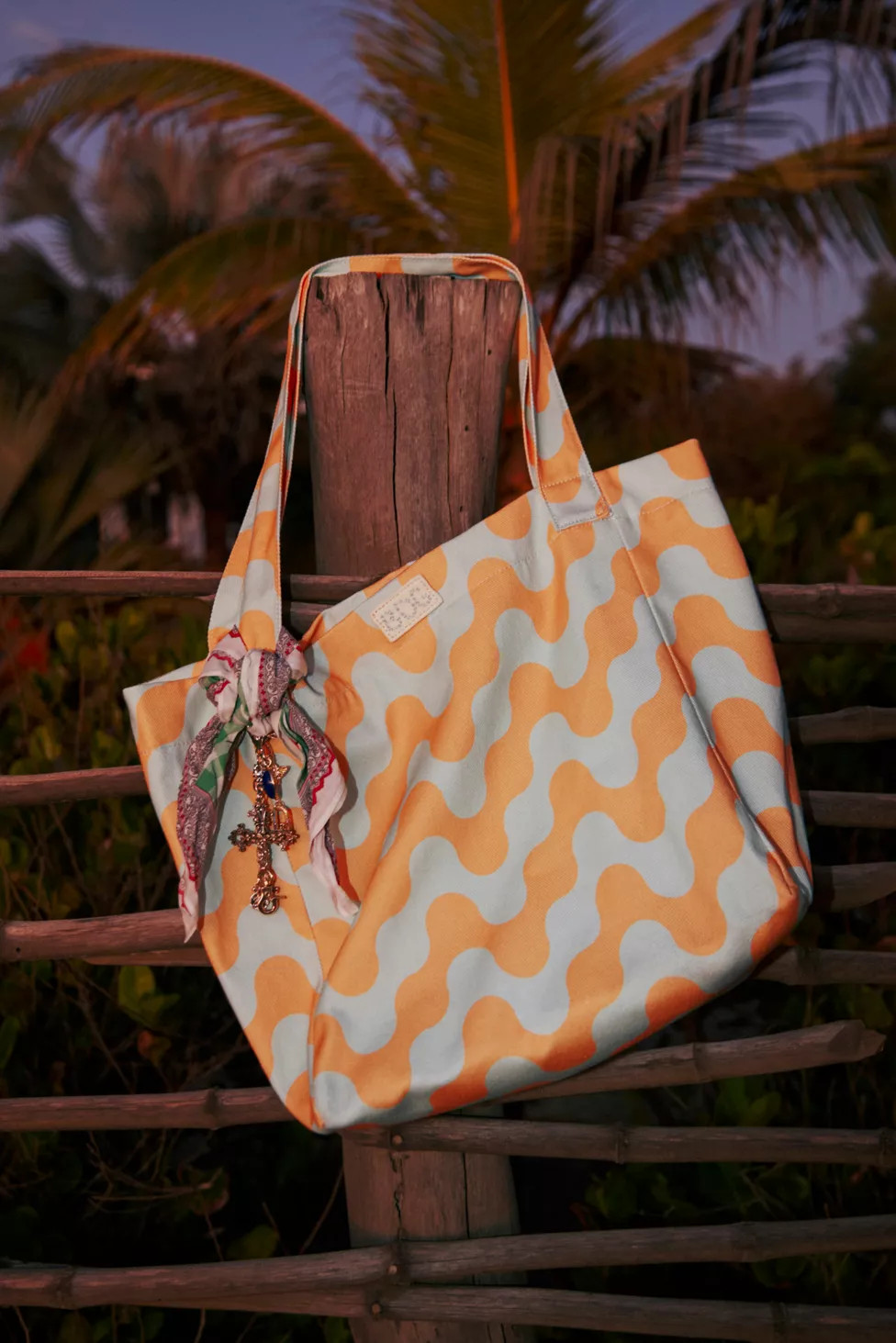 BDG Resort Striped Tote Bag | Urban Outfitters (US and RoW)
