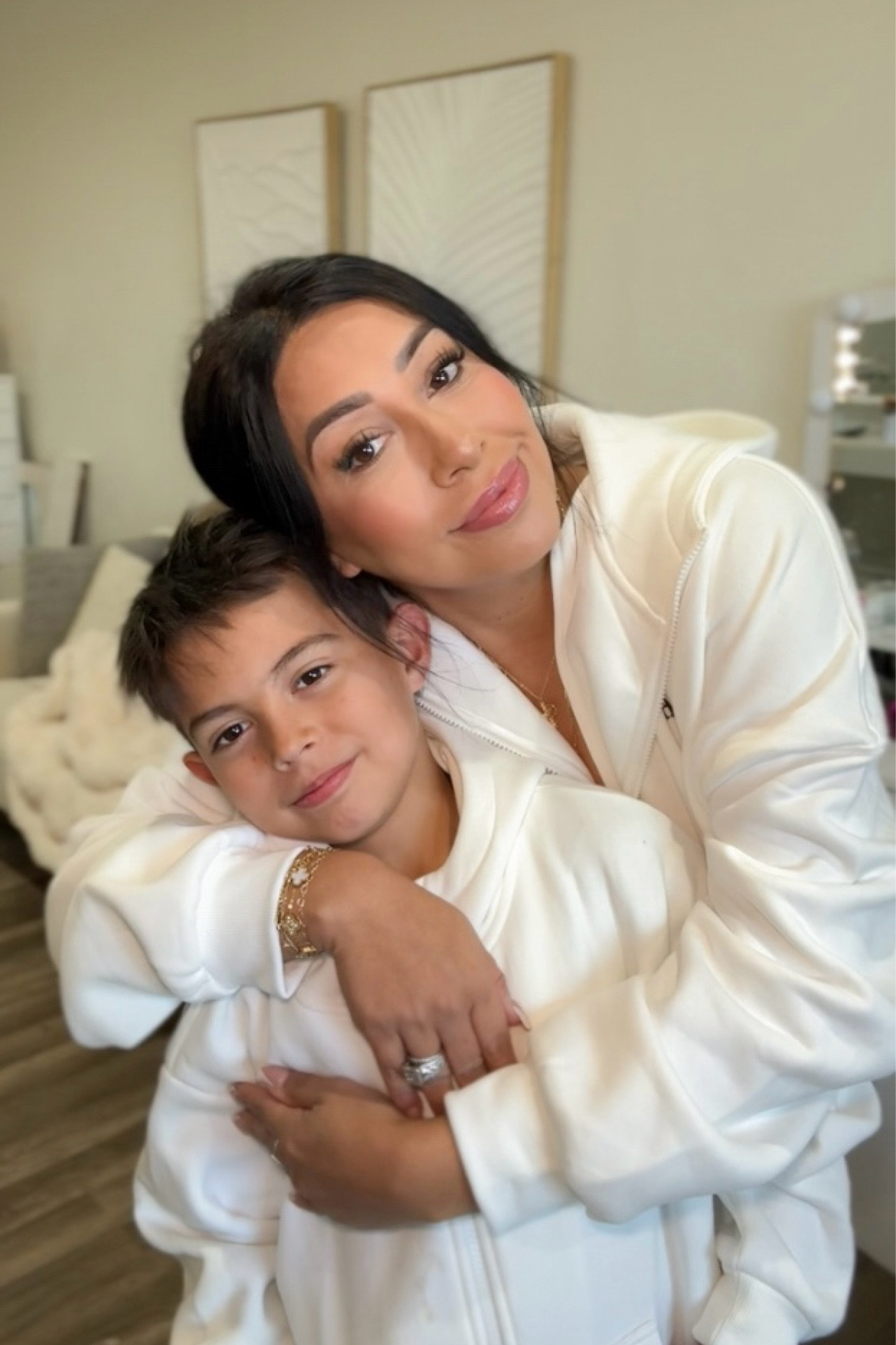 Kids Comfrt is here! We’re wearing cloud zip in color snow 🤍👌🏼 

#LTKOver40 #LTKSaleAlert #LTKKids