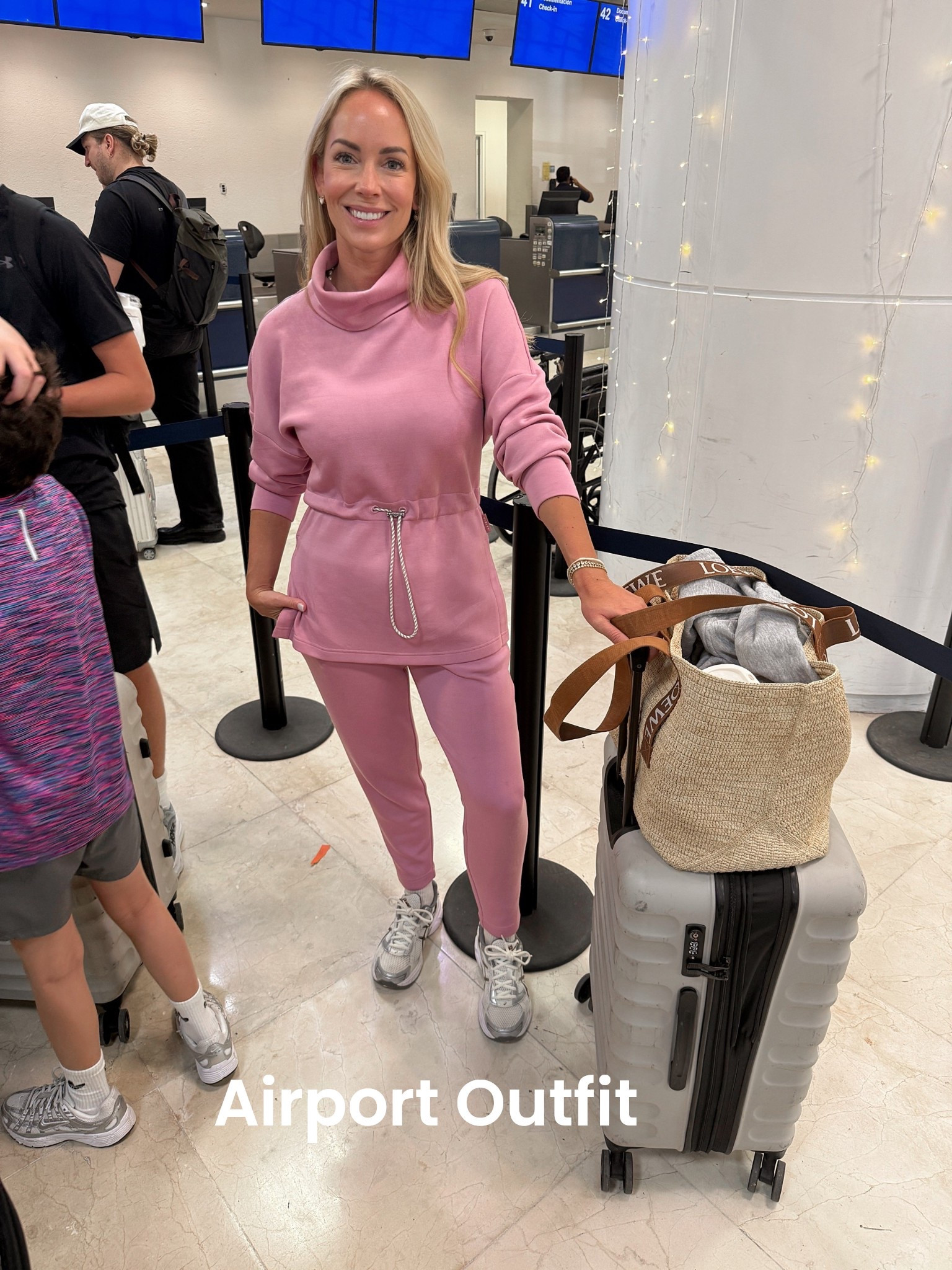 My airport outfit ✈️ 

#LTKeurope #LTKuk #LTKfitness