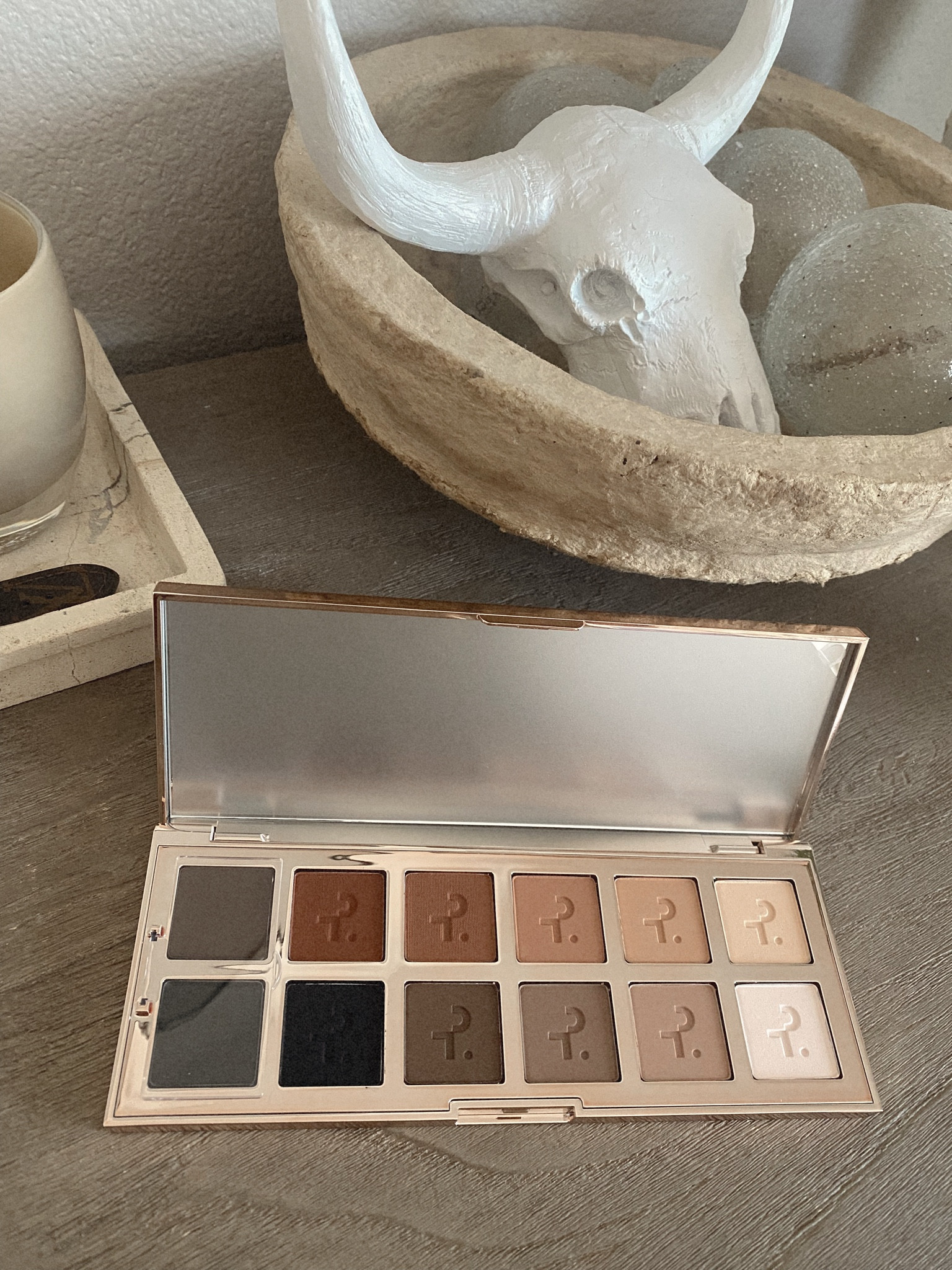 Patrick Ta Major Dimension III Palette

Such good every day colors 🤍

Sephora sale, beauty finds, under 100

#LTKxSephora #LTKfindsunder100