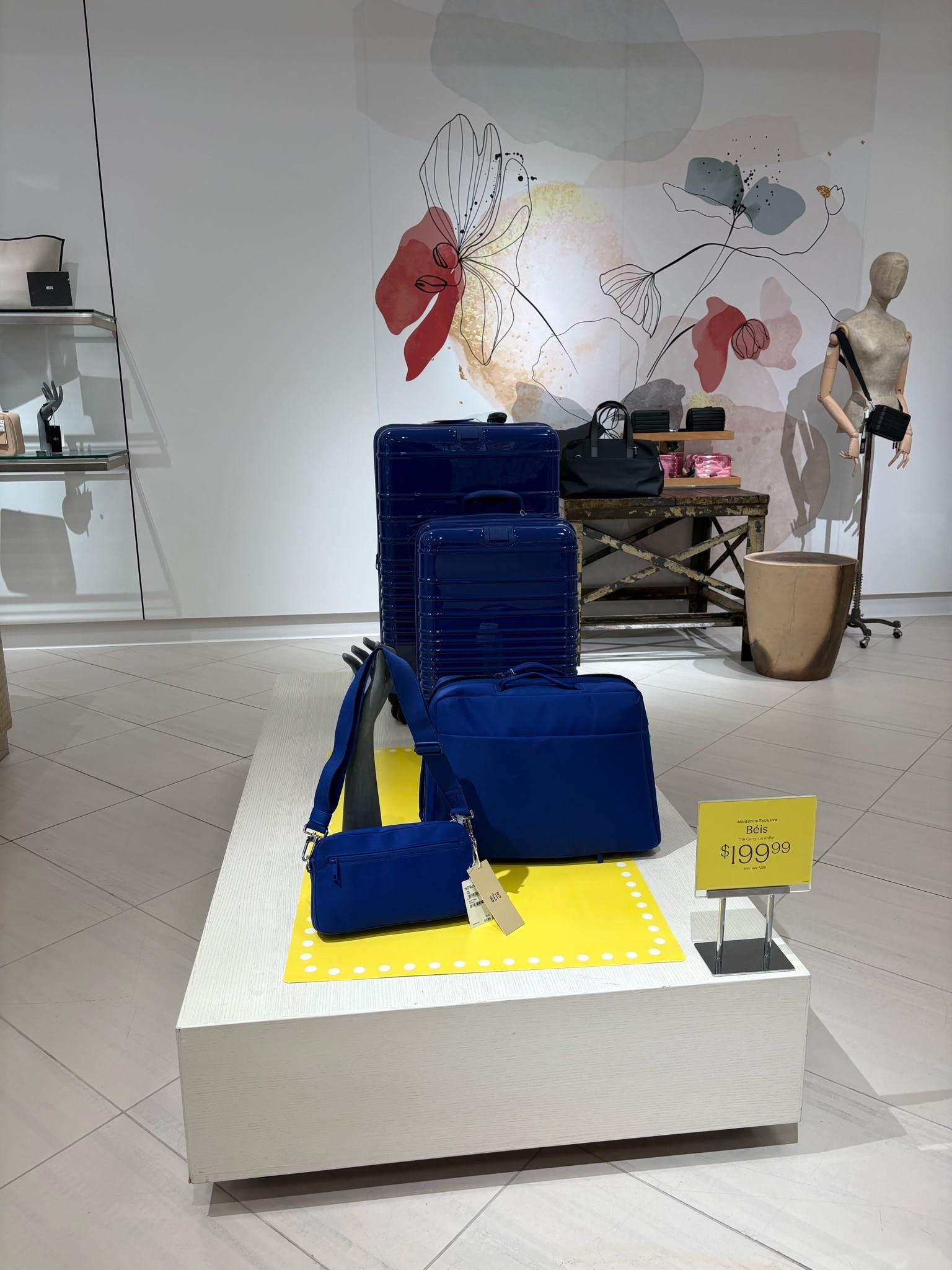 Beis luggage

#LTKSaleAlert