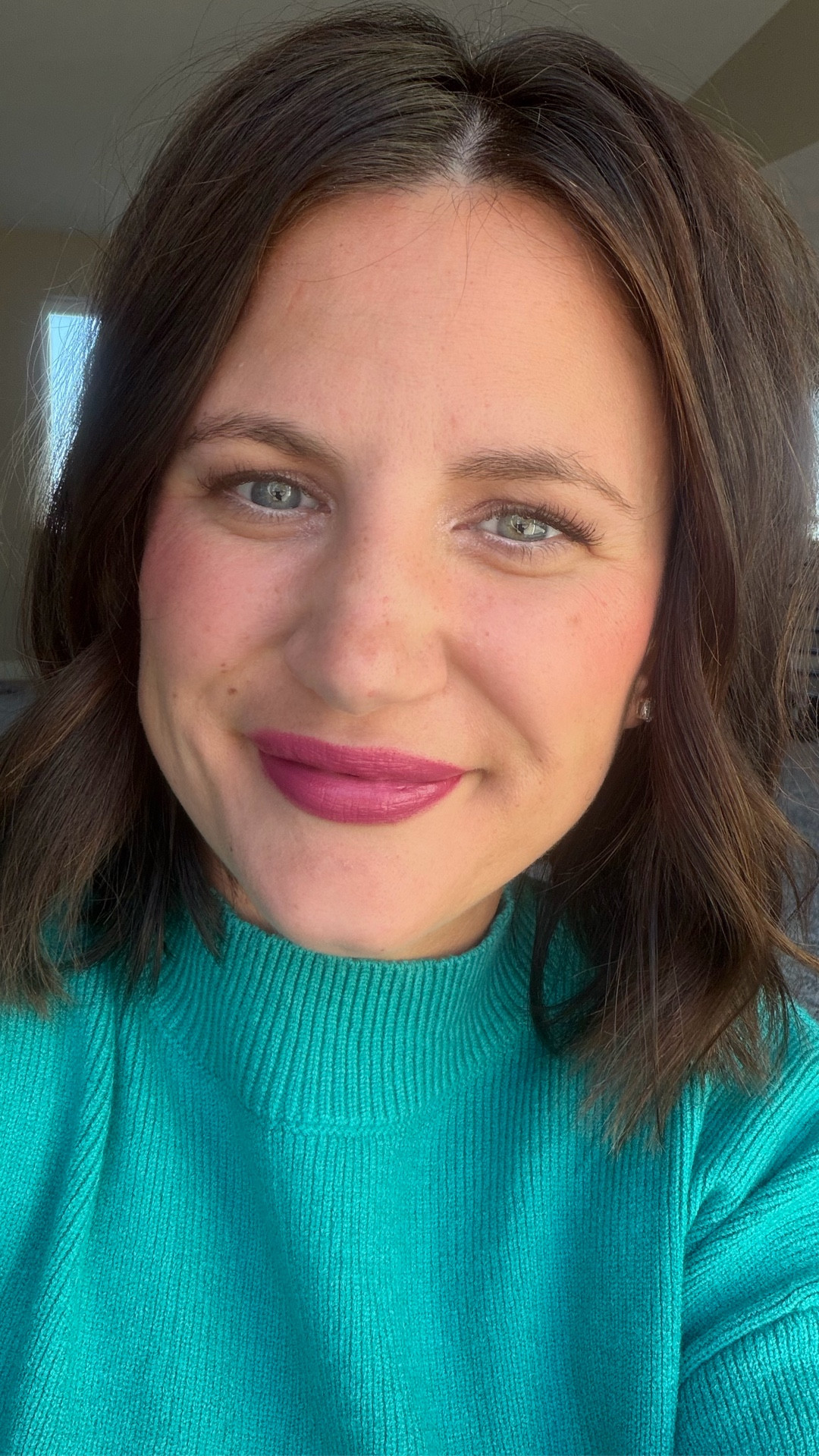 Maybelline super stay matte in the shade founder! This works best for dark summers and winters! 