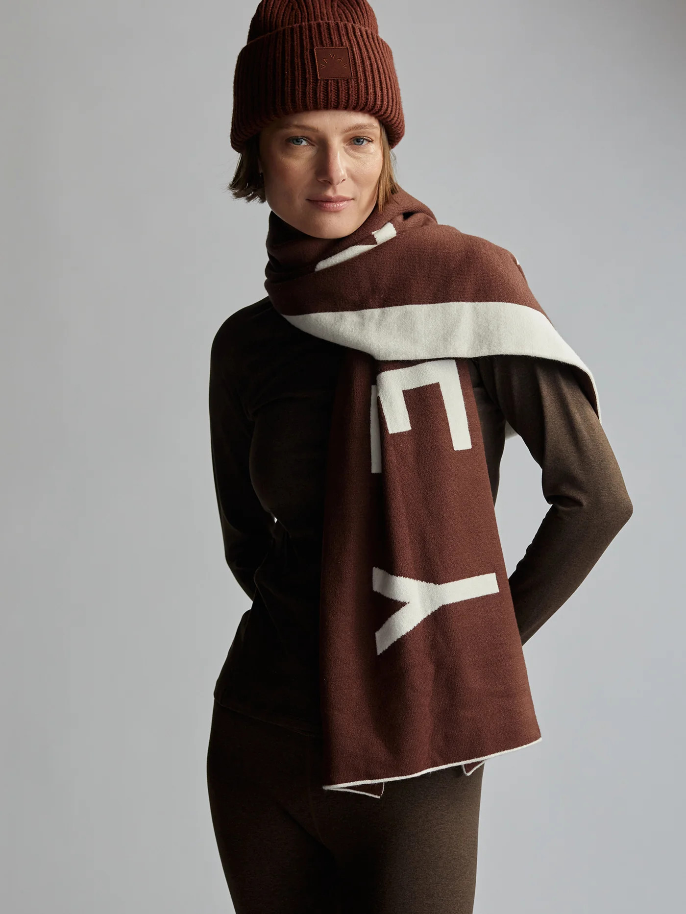 Phoenix Scarf | VARLEY US | Varley US