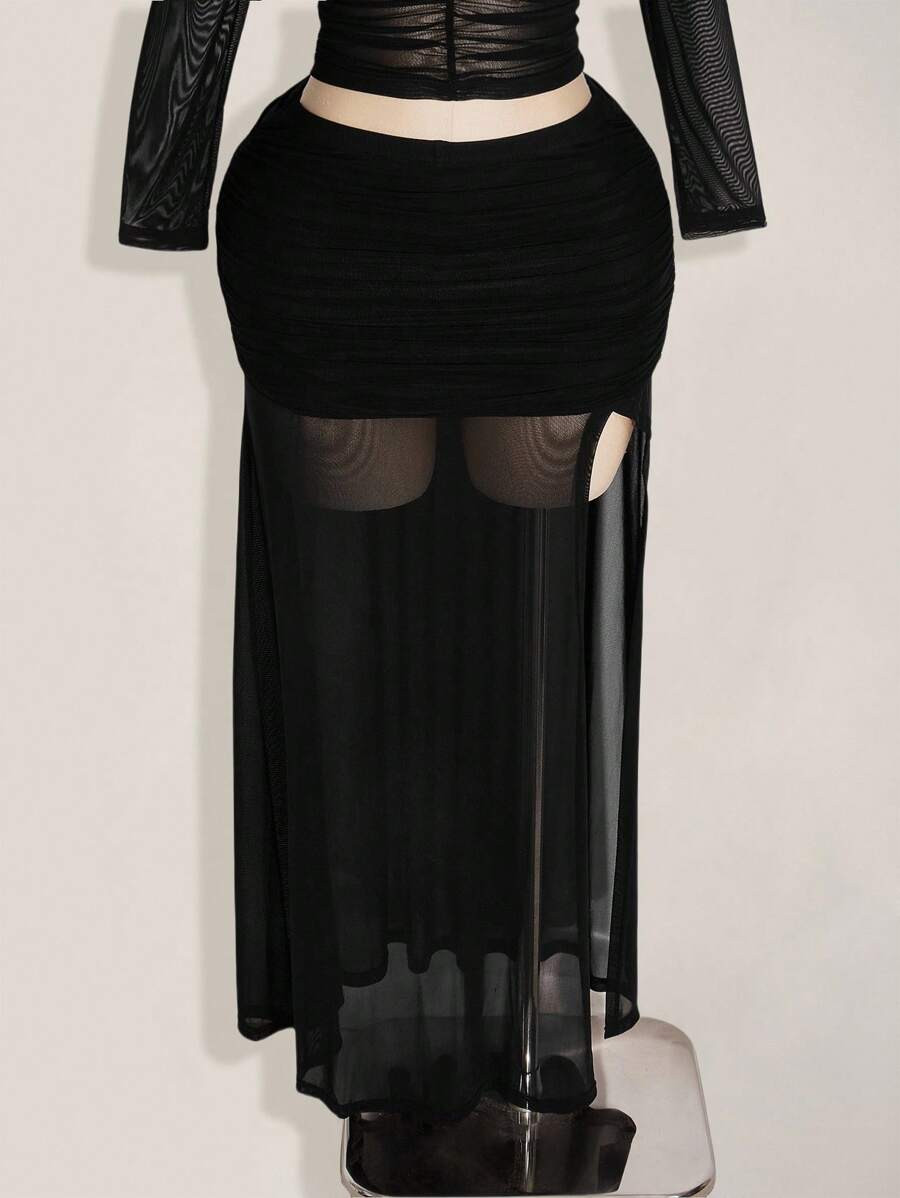SHEIN ICON Plus Size Women's High Slit Black Mesh Ruched Waist Sexy Vacation Metal Decor Skirt | SHEIN