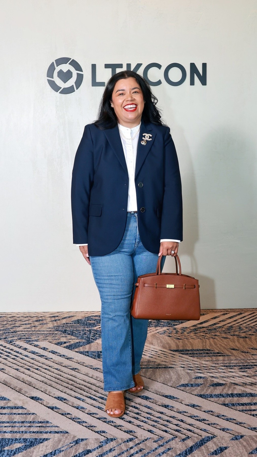 I LOVE these @Torrid  jeans! They are the best pair of denim I’ve ever tried on. I haven’t found a pair of jeans that I love until now! These are amazing! I got the short but think I could’ve gotten the extra short. I’m 5’1” for reference.

Torrid, Midsize jeans, torrid jeans, fall look, plus size denim, midsize fashion, plus size fashion, Smiles and Pearls

#LTKootd #LTKPetite #LTKOver40