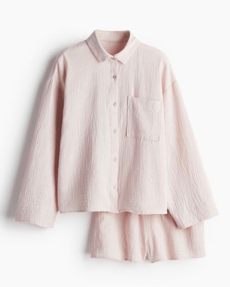 Light pink pajama set 

#LTKfindsunder50 #LTKSeasonal #LTKstyletip