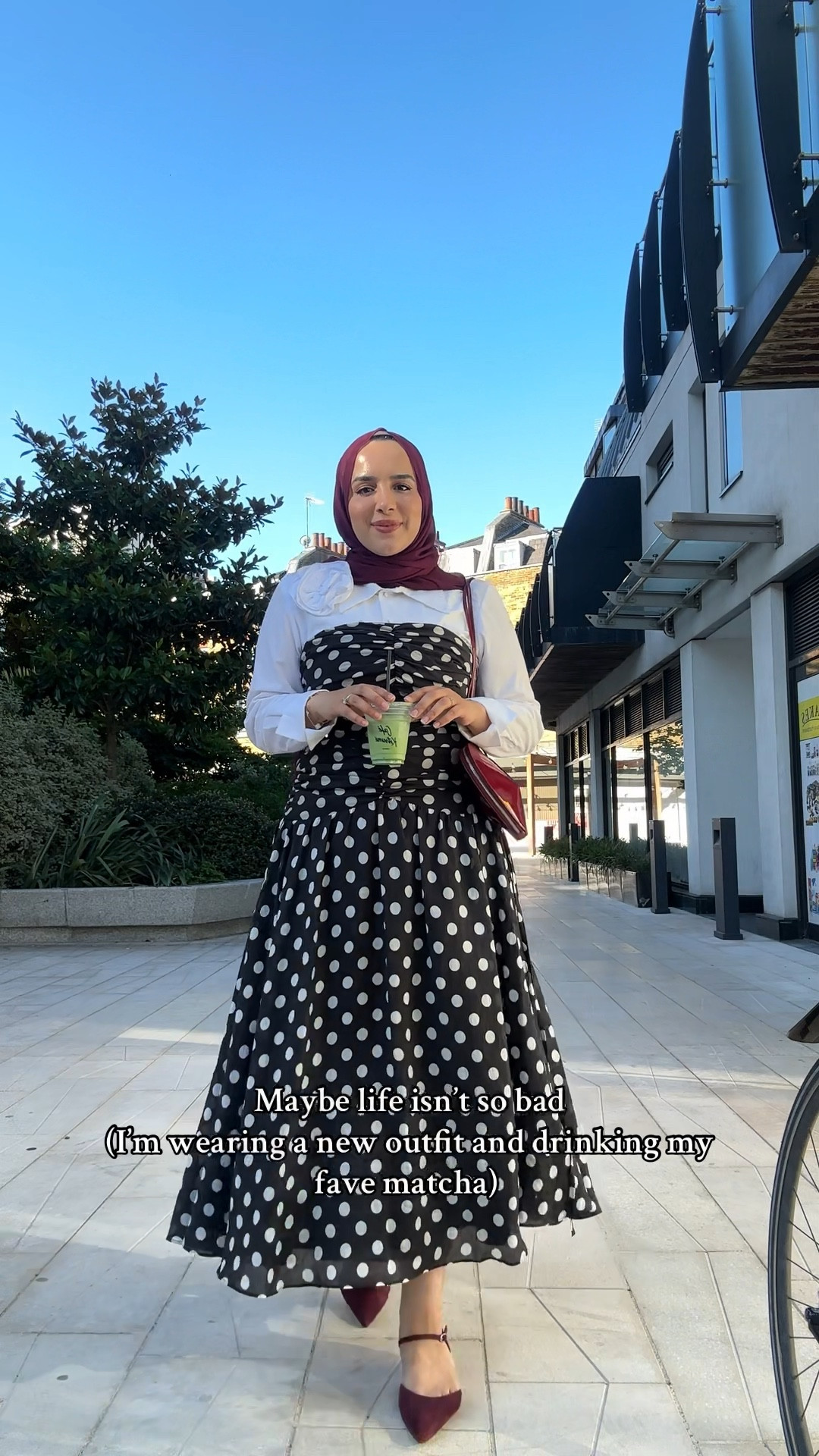 Polka dot Parisian moments 

#LTKmidsize #LTKcurves #LTKmodest