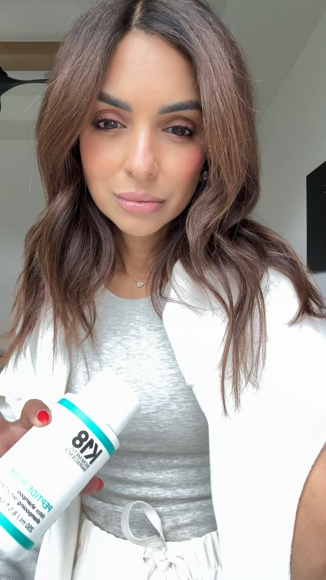 25% off shampoo & conditioners!! This detox shampoo is a must have for me, I use it 1/week or every other week to clarify without stripping the moisture! Get it 25% off today!
@kohls @sephora #kohls #kohlspartner #sephoraatkohls