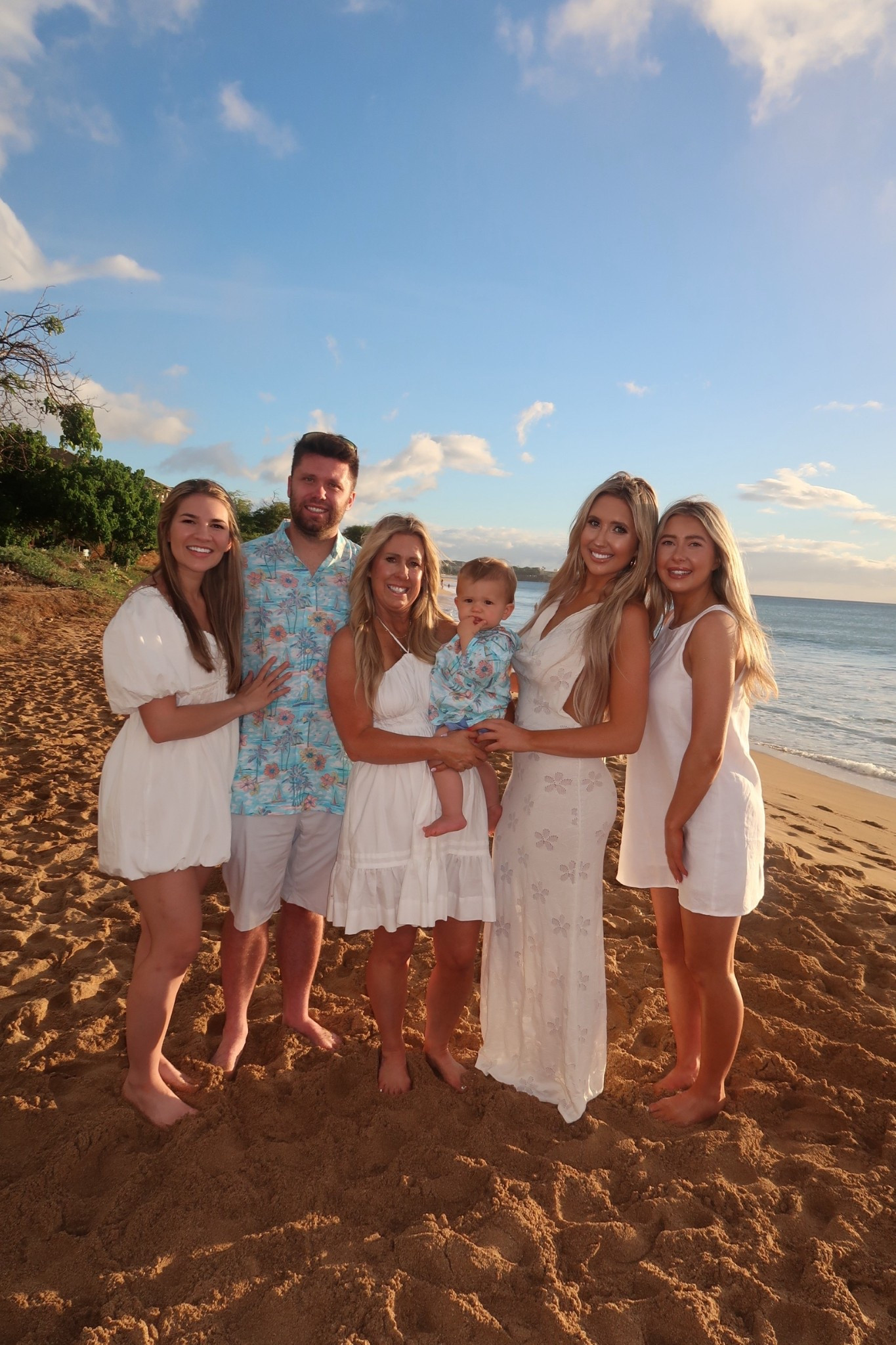 Family photo outfit inspo! Beach edition 

#LTKTravel #LTKFamily #LTKootd